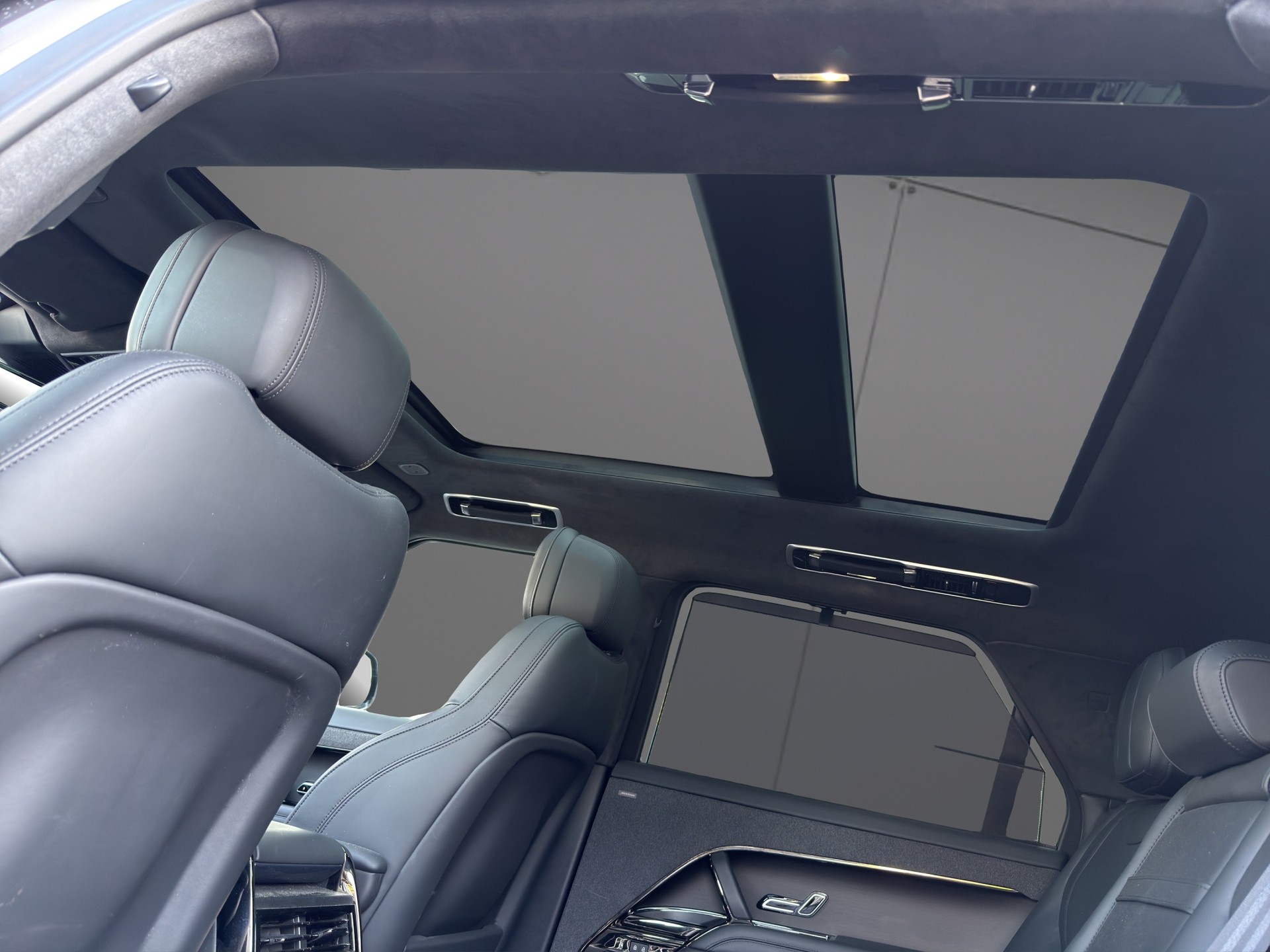 LAND ROVER Range Rover Sport P510e 3.0 Si6 PHEV Autobiography Automatic-image-7