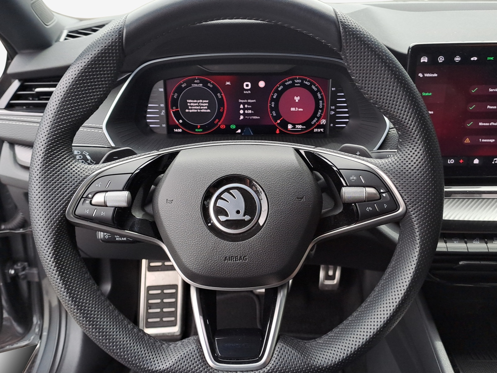 SKODA Octavia Combi 1.5 TSI mHEV DSG Sport Line-image-9