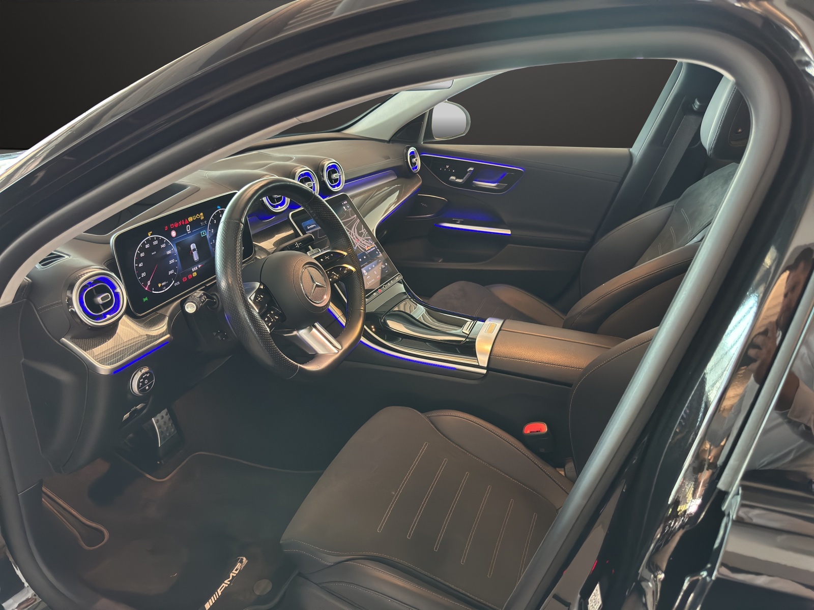 MERCEDES-BENZ C 200 T 4Matic AMG Line-image-8