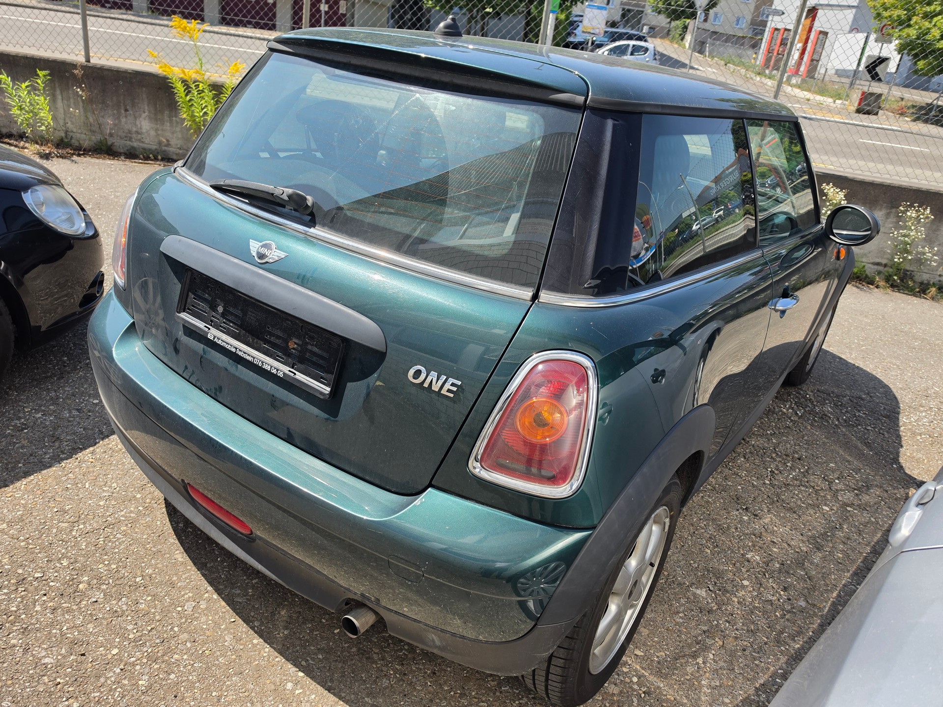 MINI One-image-3