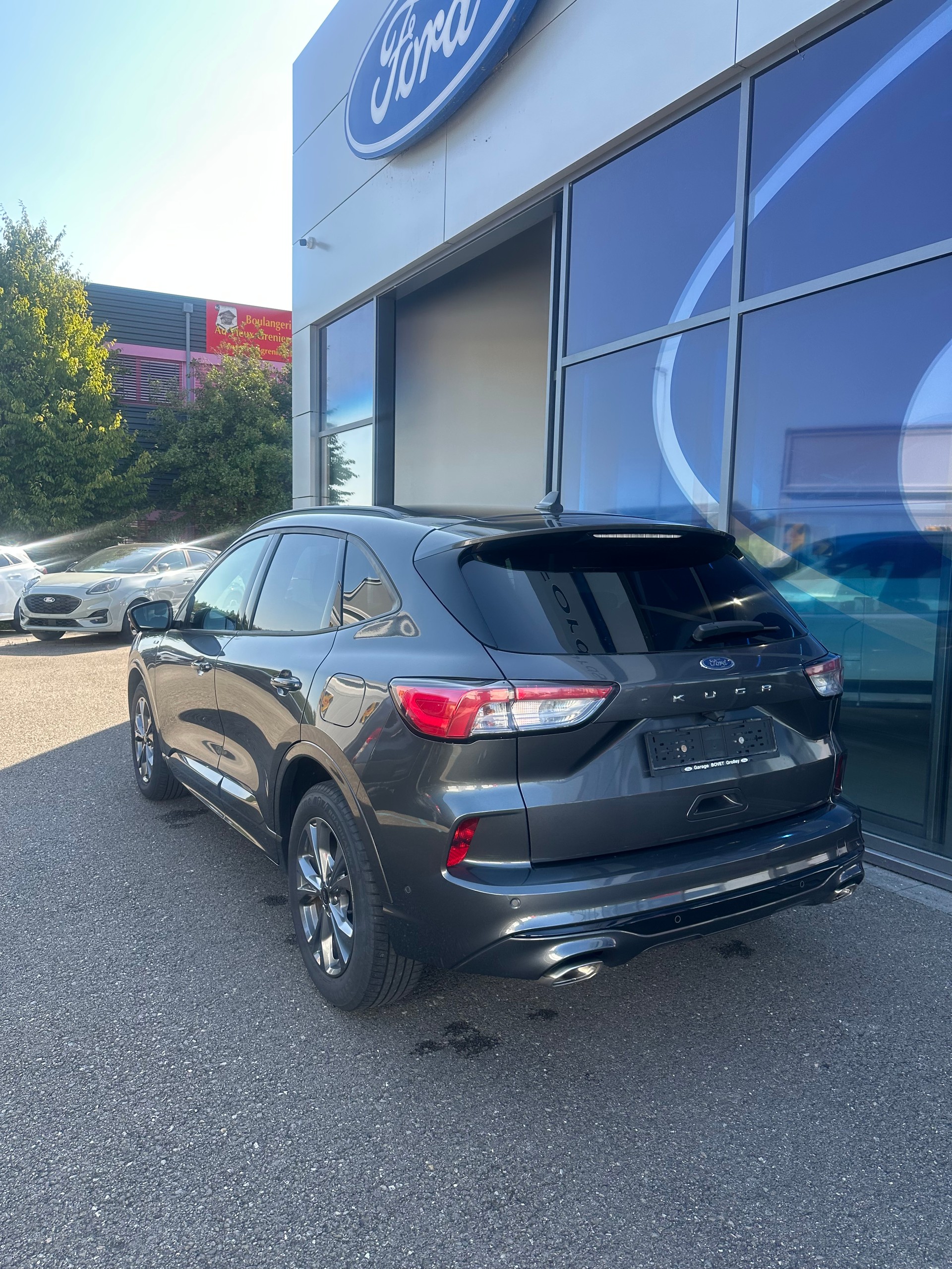 FORD Kuga 2.5 Hybrid ST-Line-image-3