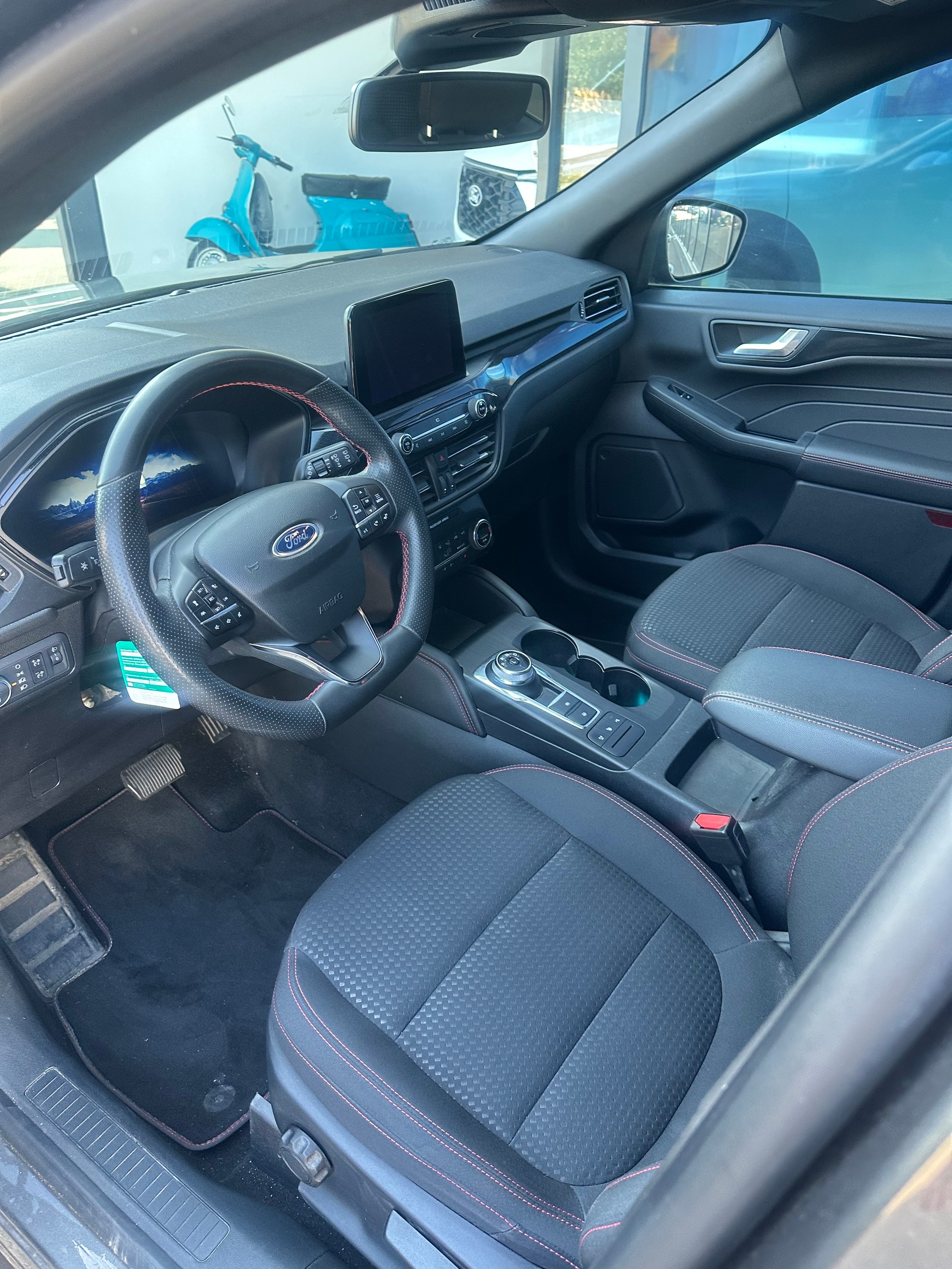 FORD Kuga 2.5 Hybrid ST-Line-image-9