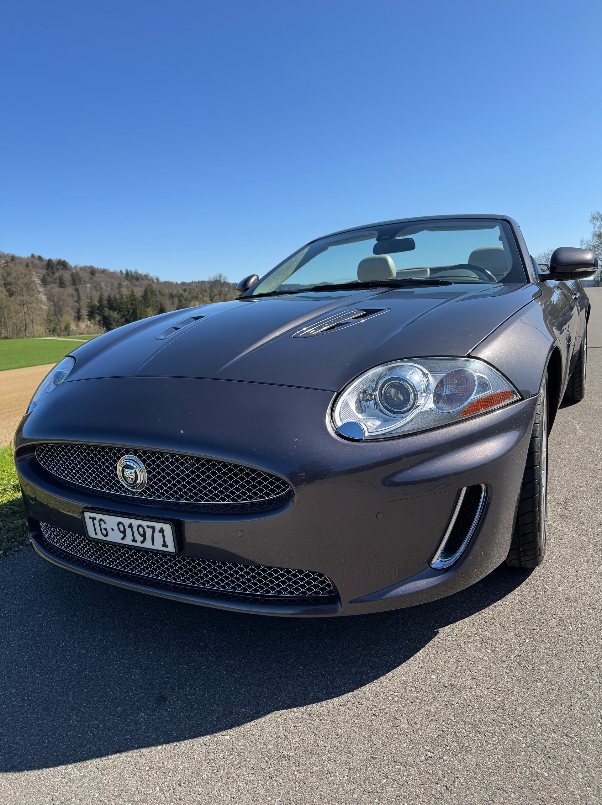JAGUAR XKR-image-2