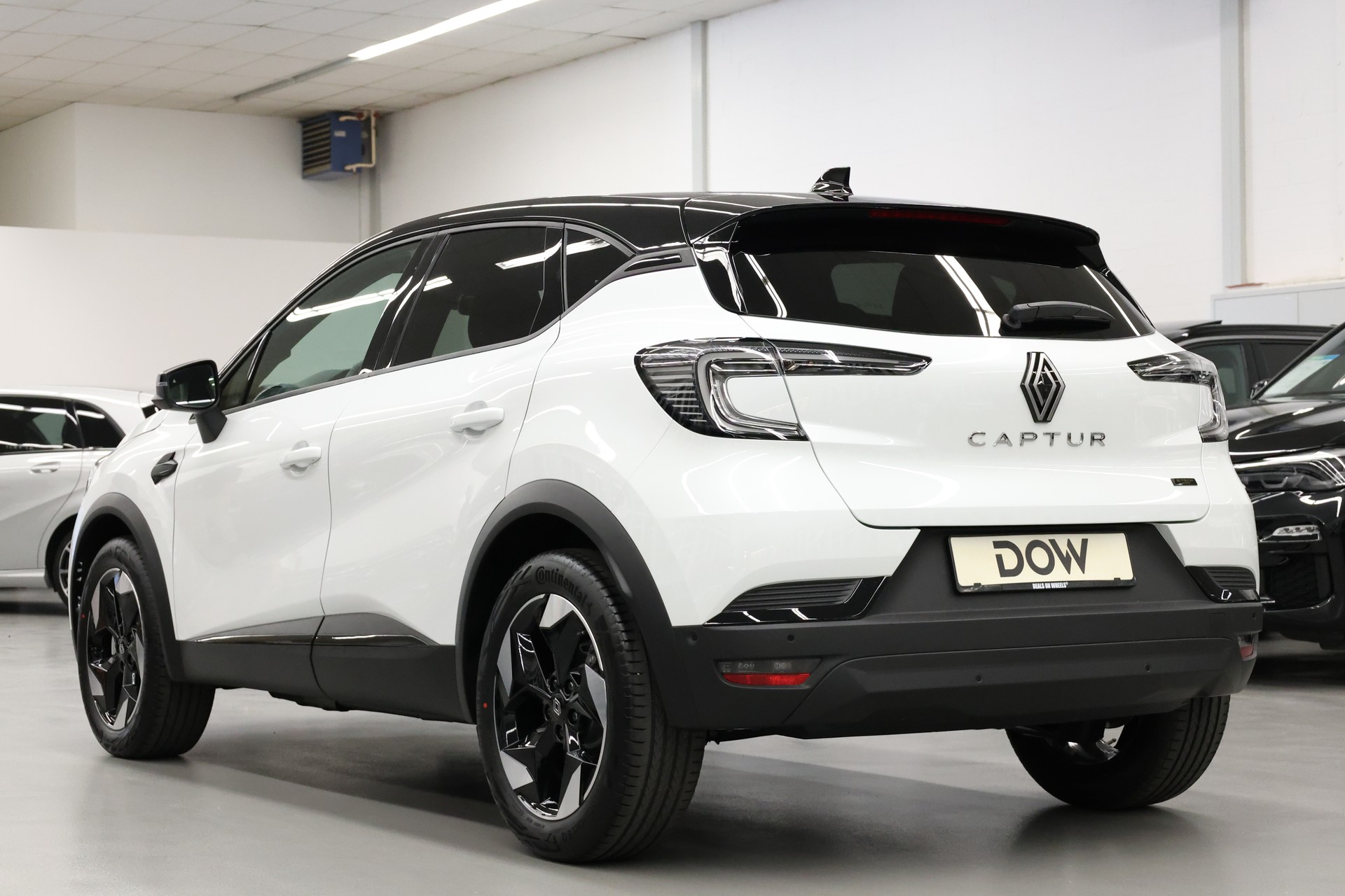 RENAULT Captur 1.8 E-Tech techno-image-5