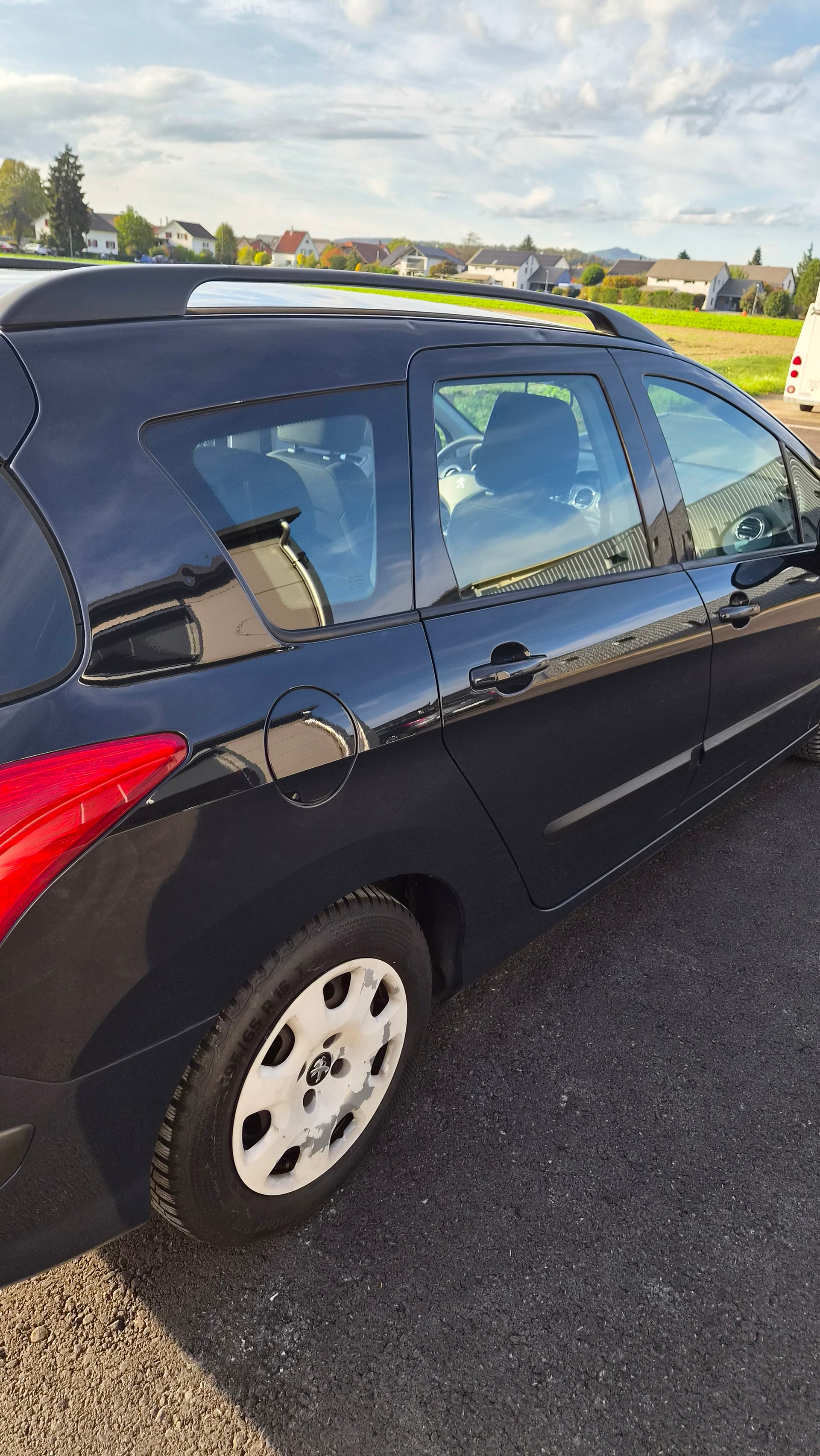 PEUGEOT 308 SW 1.6 HDI Active EGS6-image-4