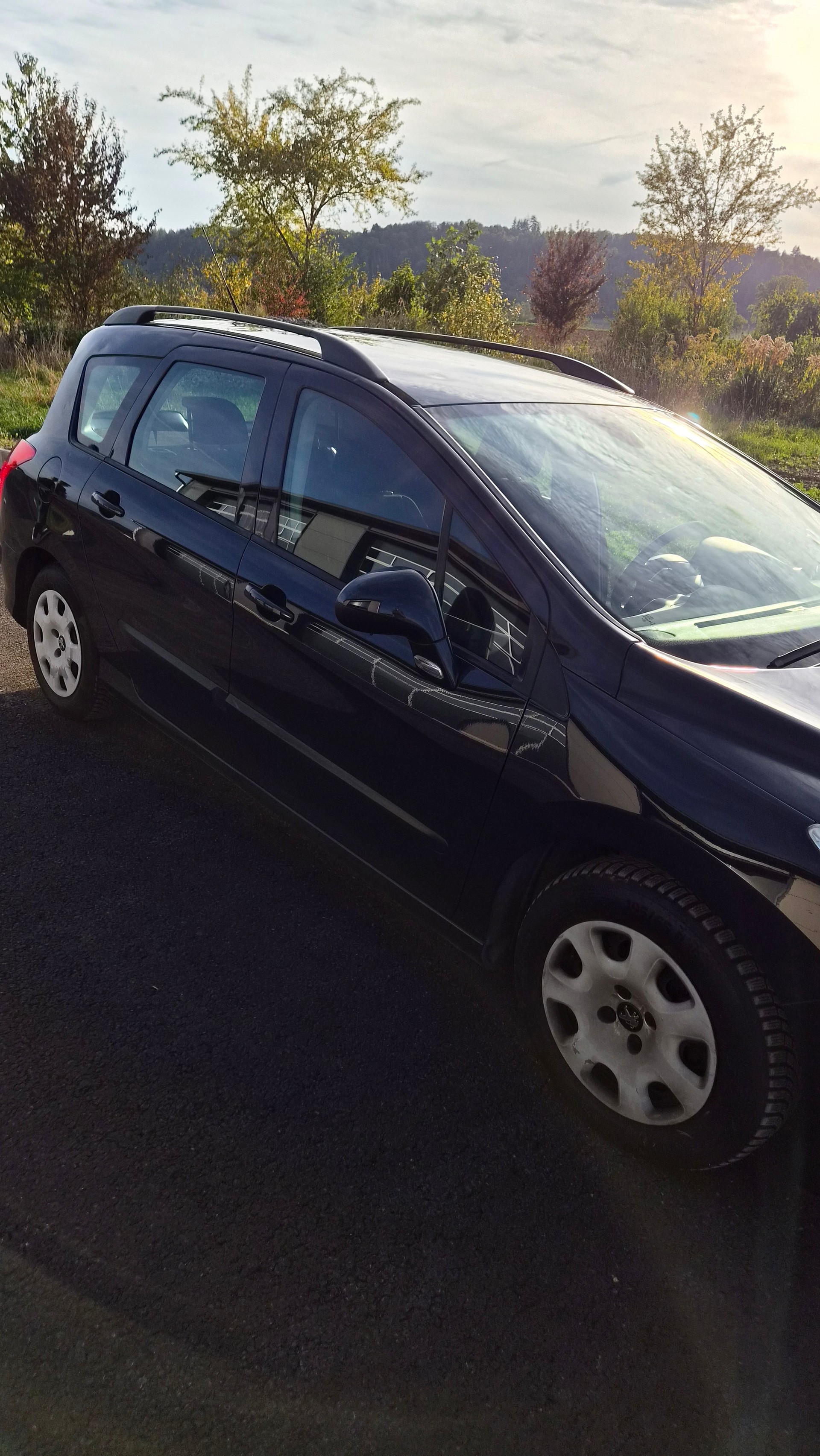 PEUGEOT 308 SW 1.6 HDI Active EGS6-image-2