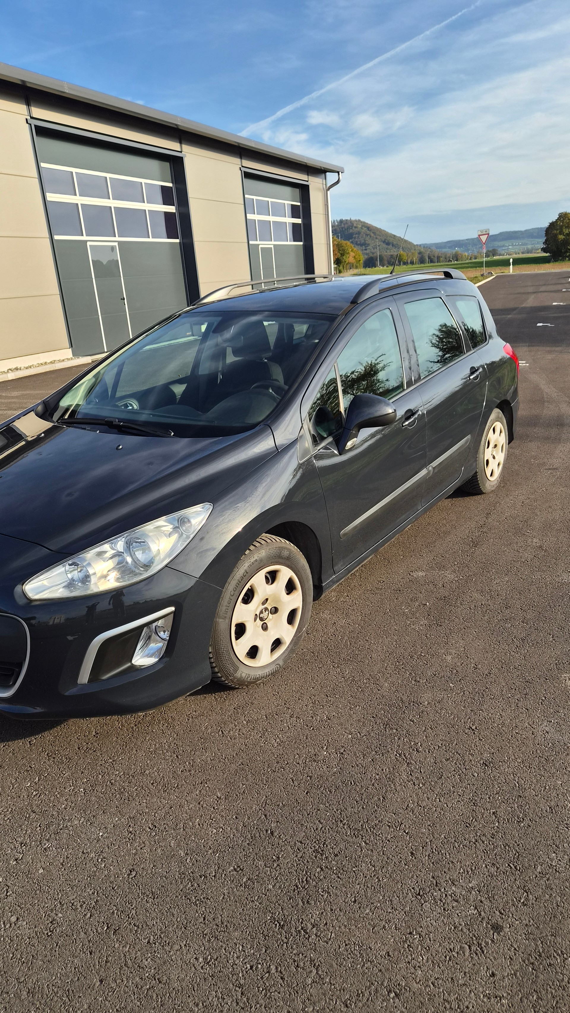 PEUGEOT 308 SW 1.6 HDI Active EGS6-image-0