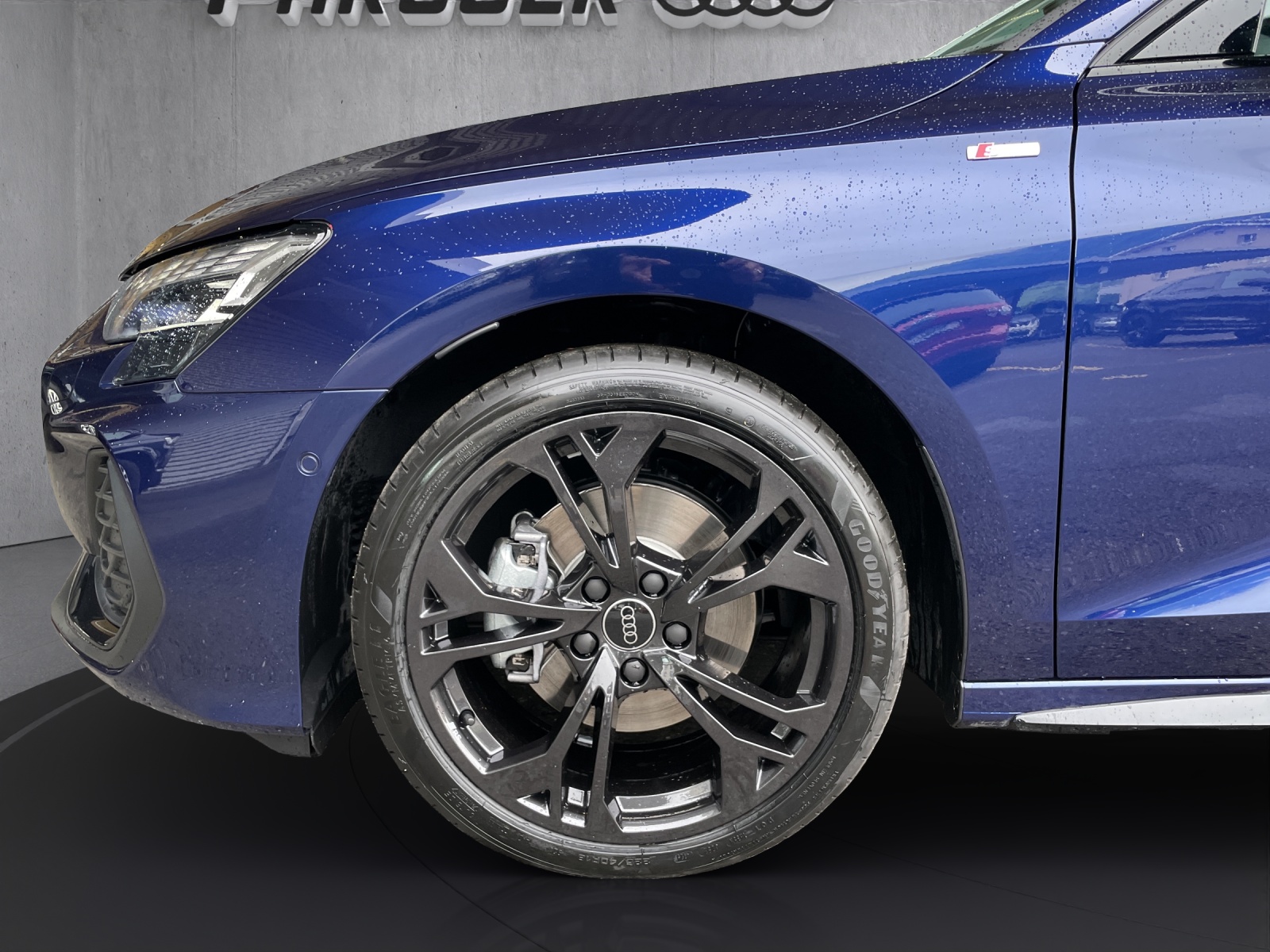 AUDI A3 Limousine TFSI 150 kW quattro S line S-tronic-image-15