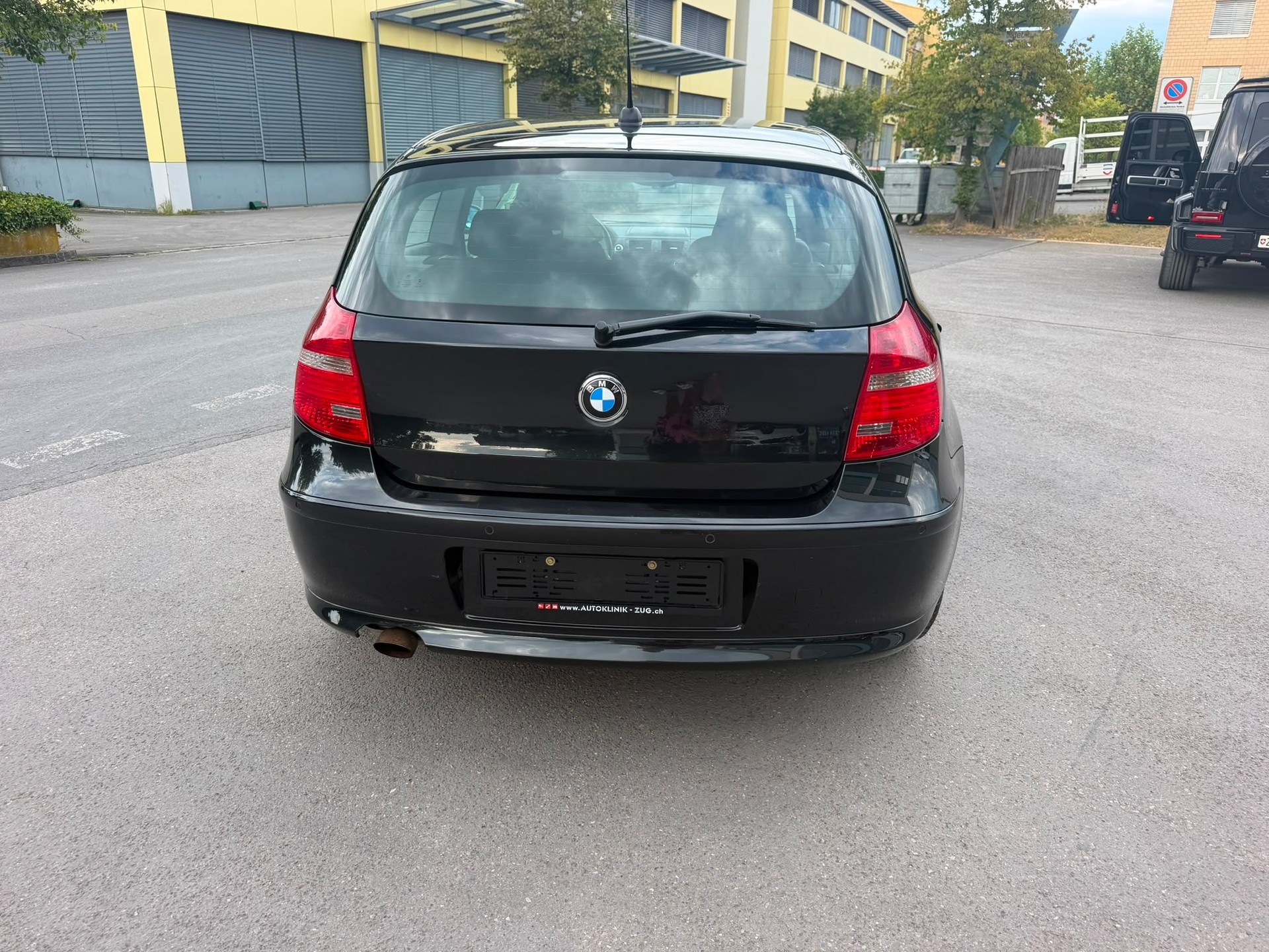 BMW 118i 3 Türer-image-7
