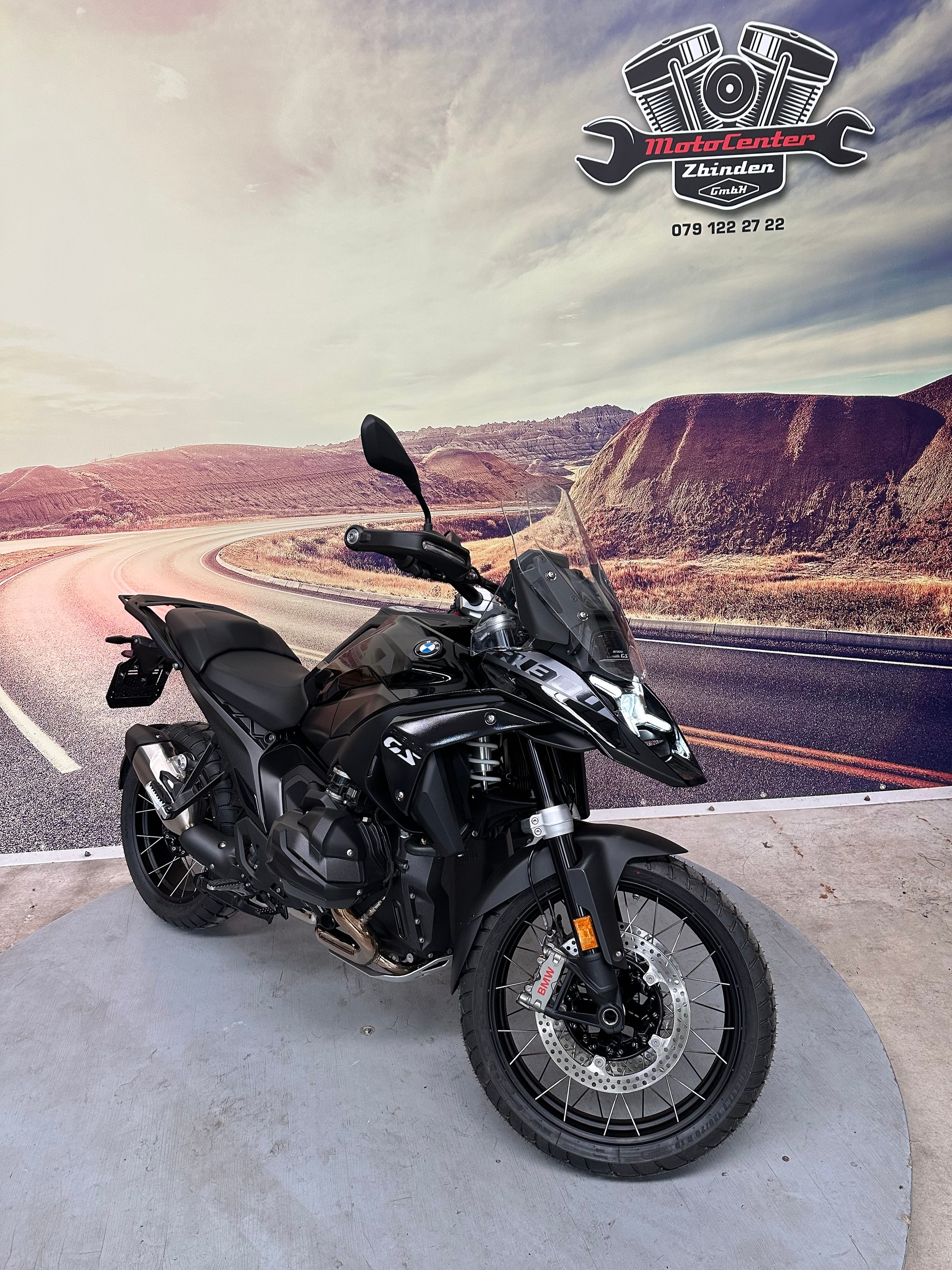 BMW R 1300 GS BLACK Edition-showroom-element-1