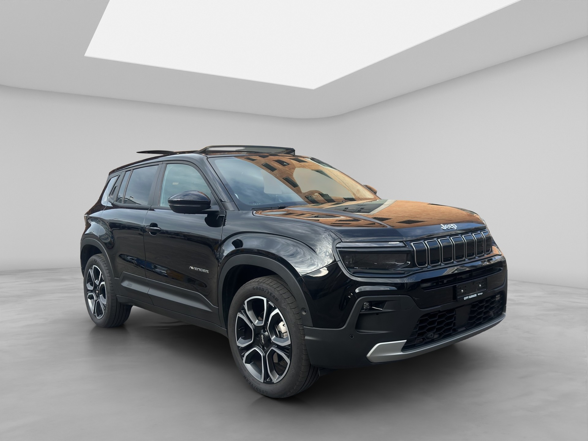 JEEP Avenger 1.2 Turbo MHEV Swiss Altitude Sky-image-6