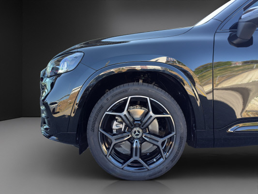 MERCEDES-BENZ GLB 220 4Matic 8G-Tronic-image-5