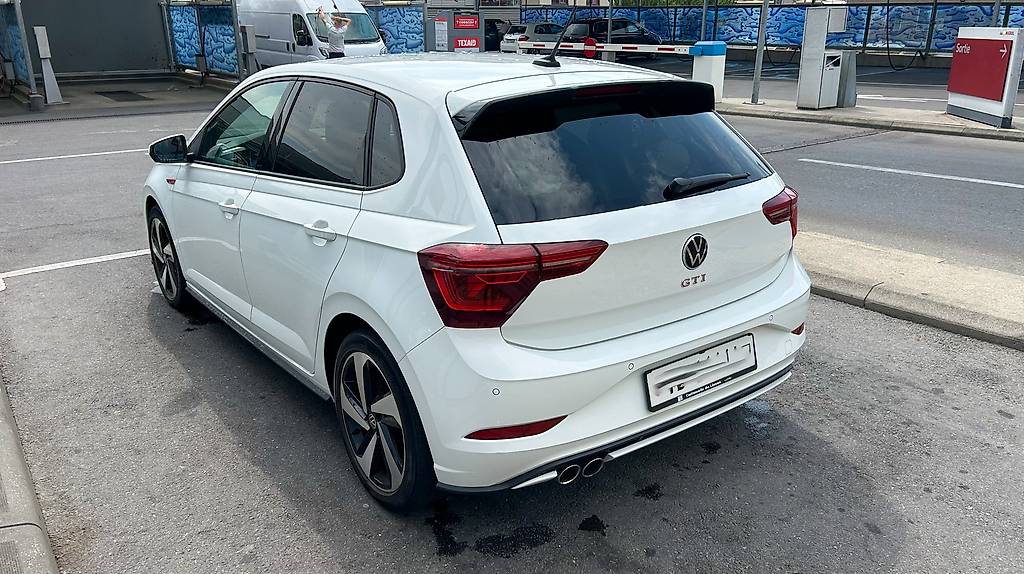VW POLO-image-1