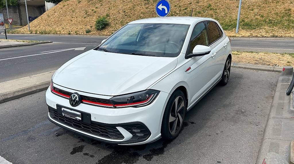 VW POLO-image-0