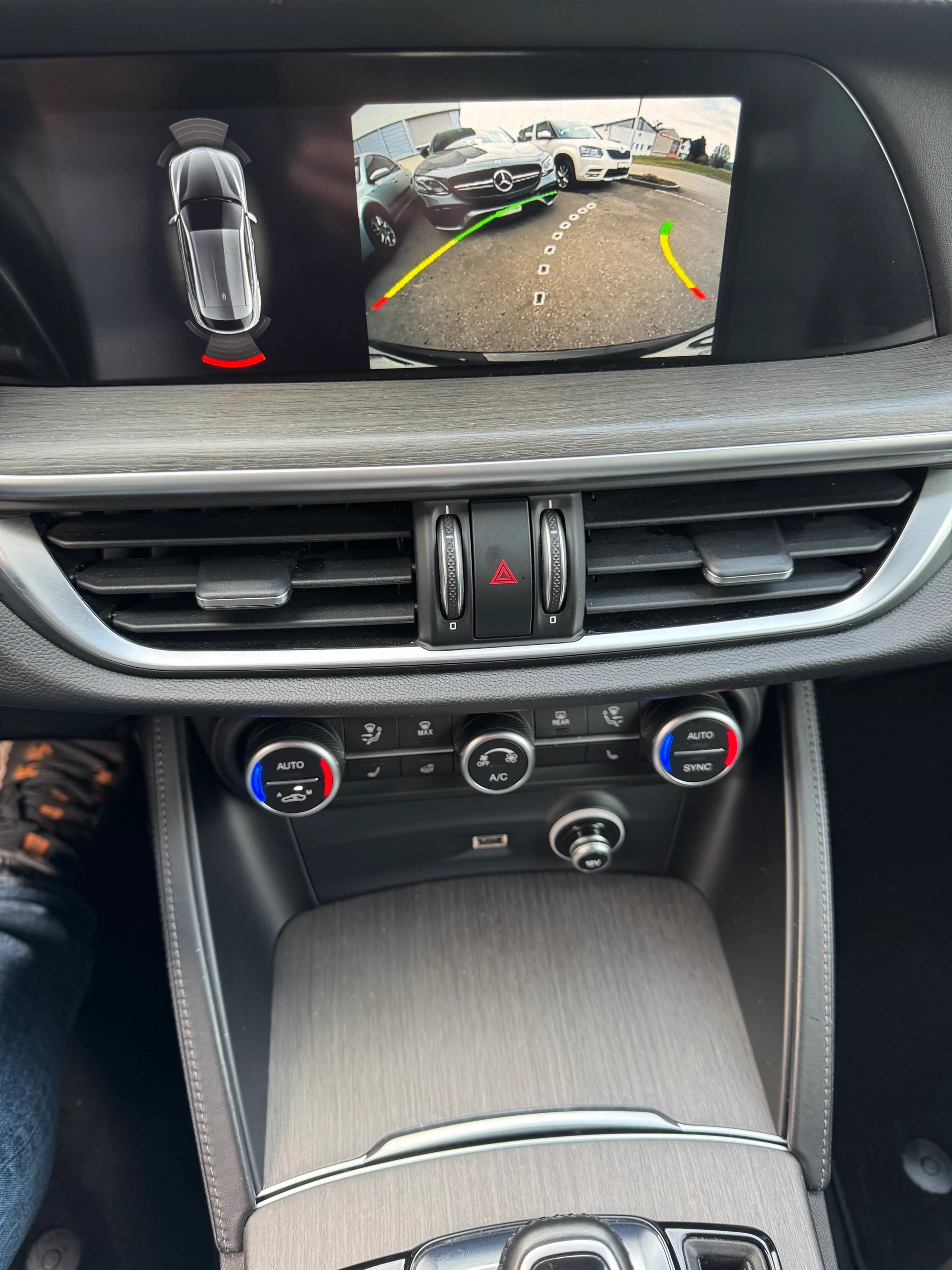 ALFA ROMEO Stelvio 2.0 TI Q4 Automatic-image-7