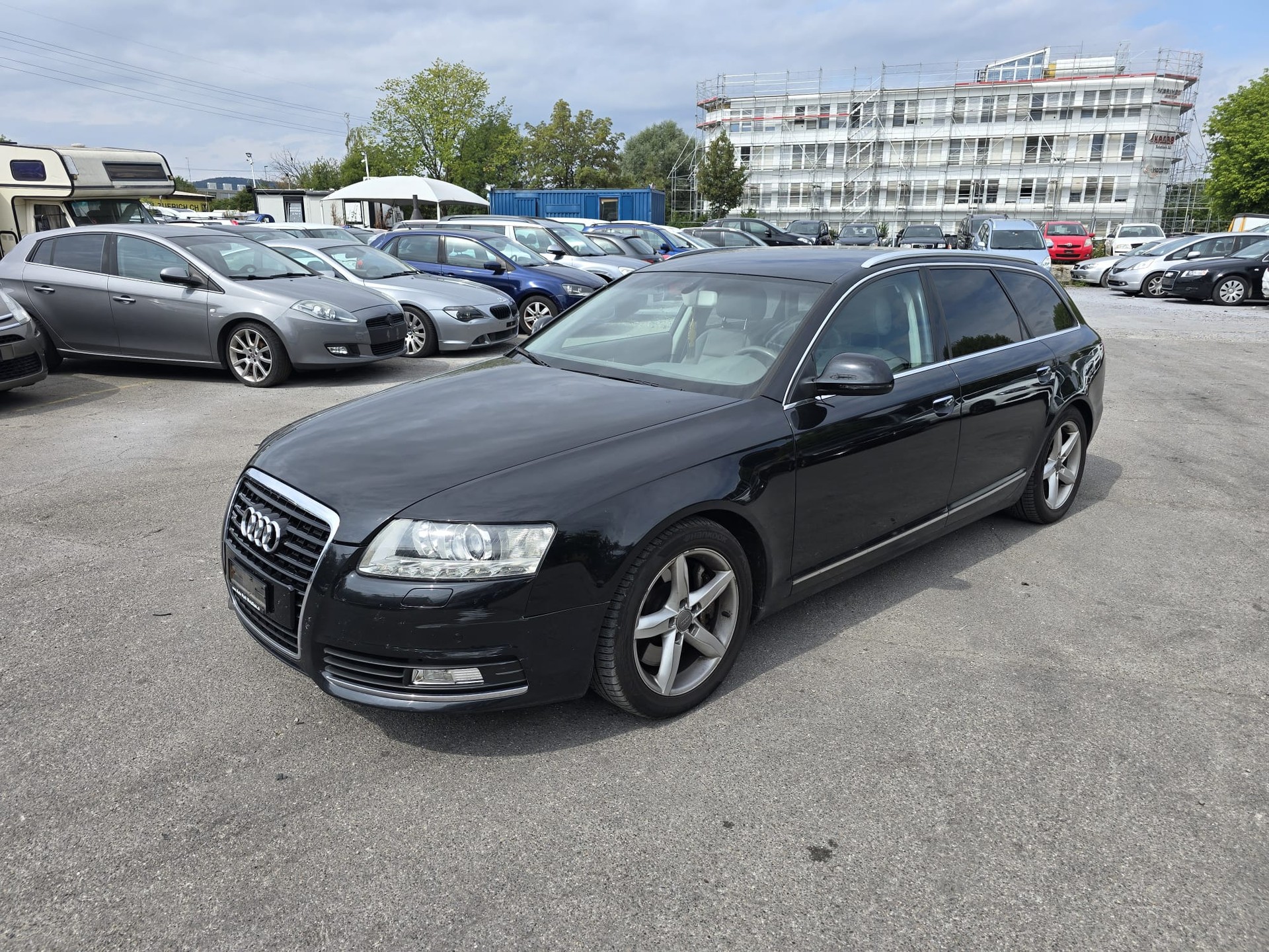 AUDI A6 Avant 3.0 V6 TDI quattro tiptronic-image-1