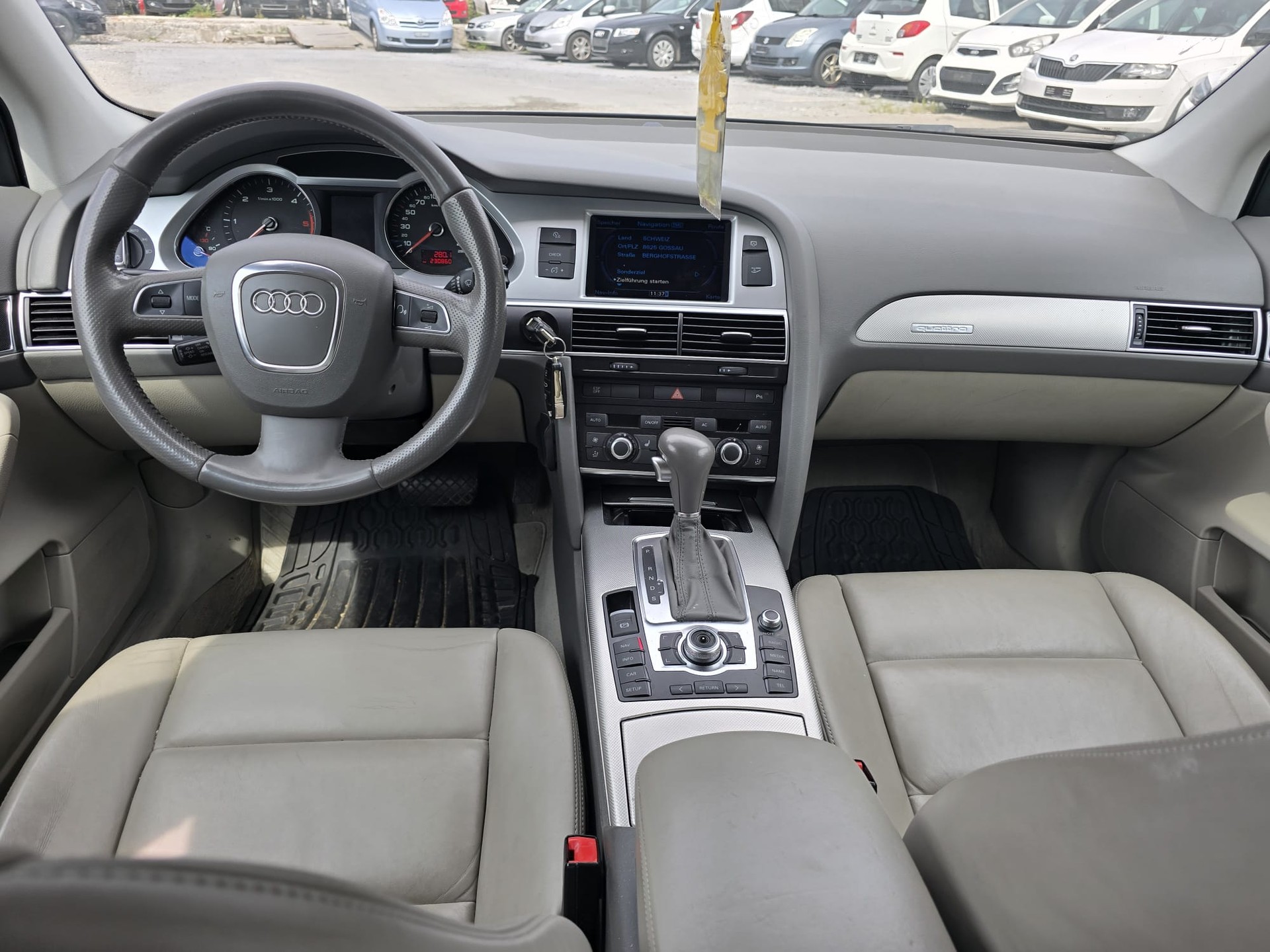 AUDI A6 Avant 3.0 V6 TDI quattro tiptronic-image-10