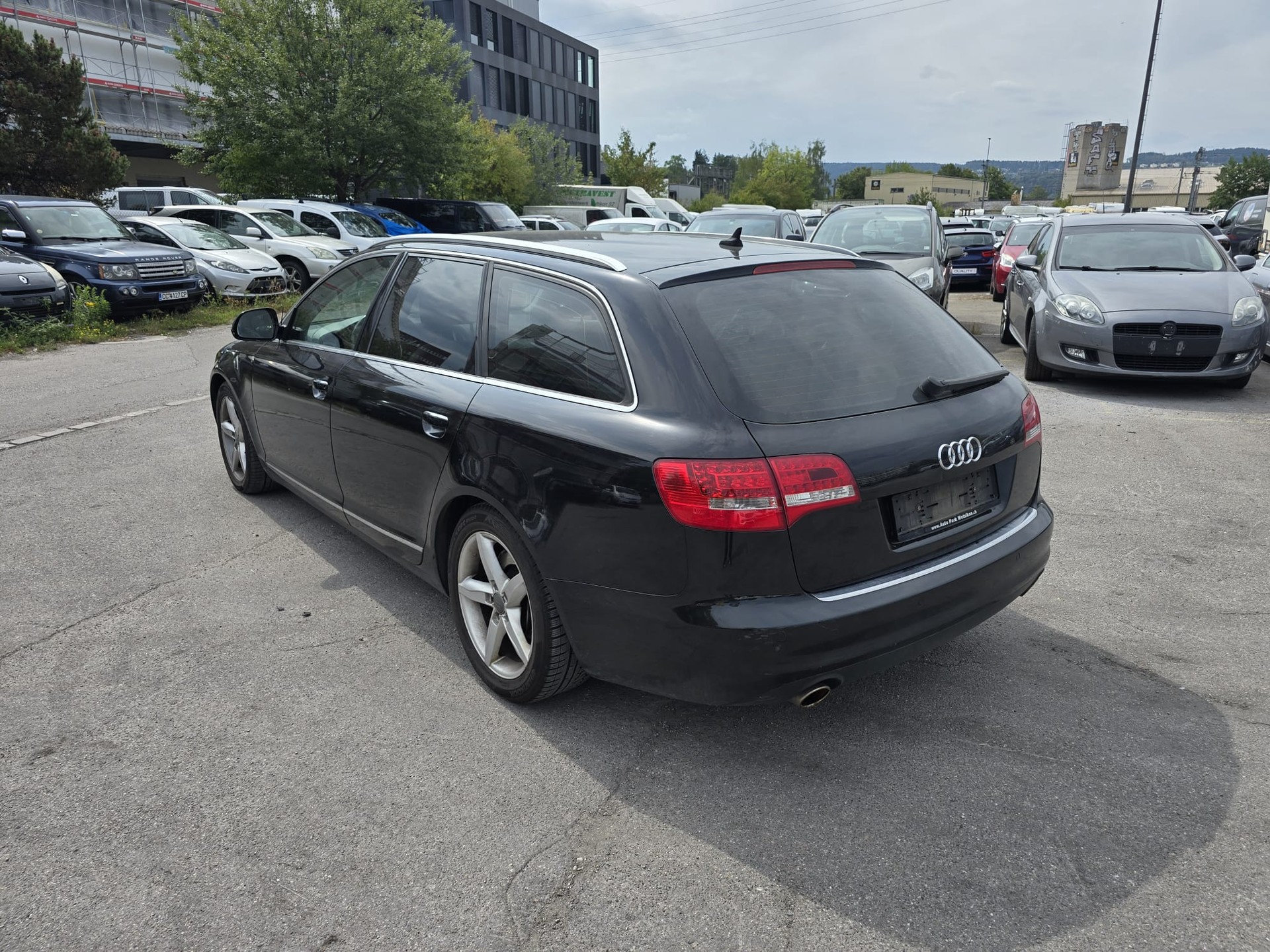 AUDI A6 Avant 3.0 V6 TDI quattro tiptronic-image-5