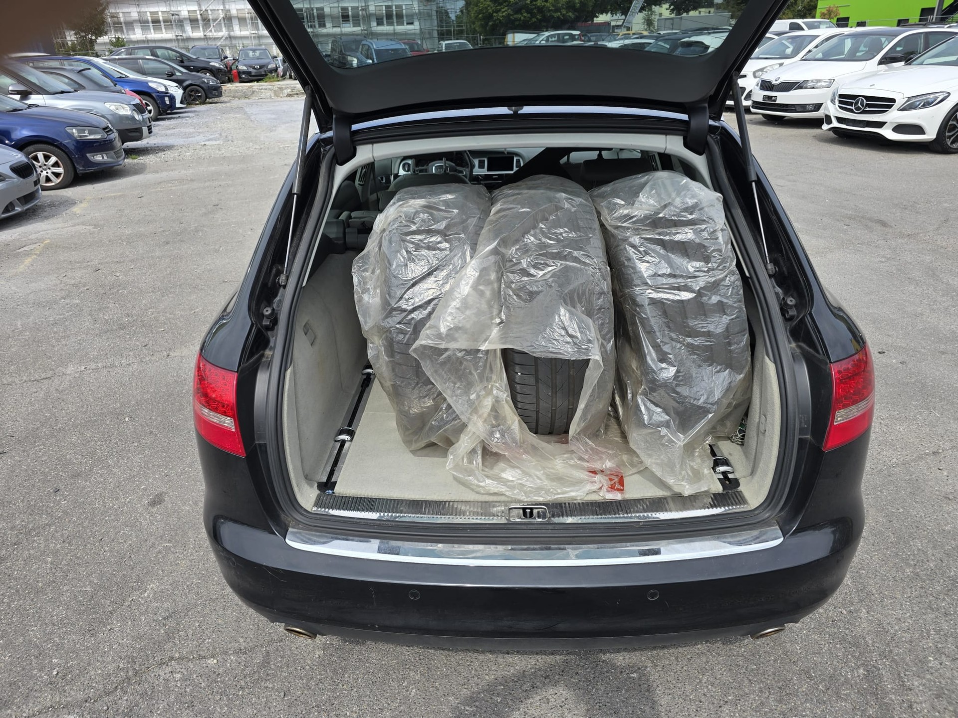 AUDI A6 Avant 3.0 V6 TDI quattro tiptronic-image-8