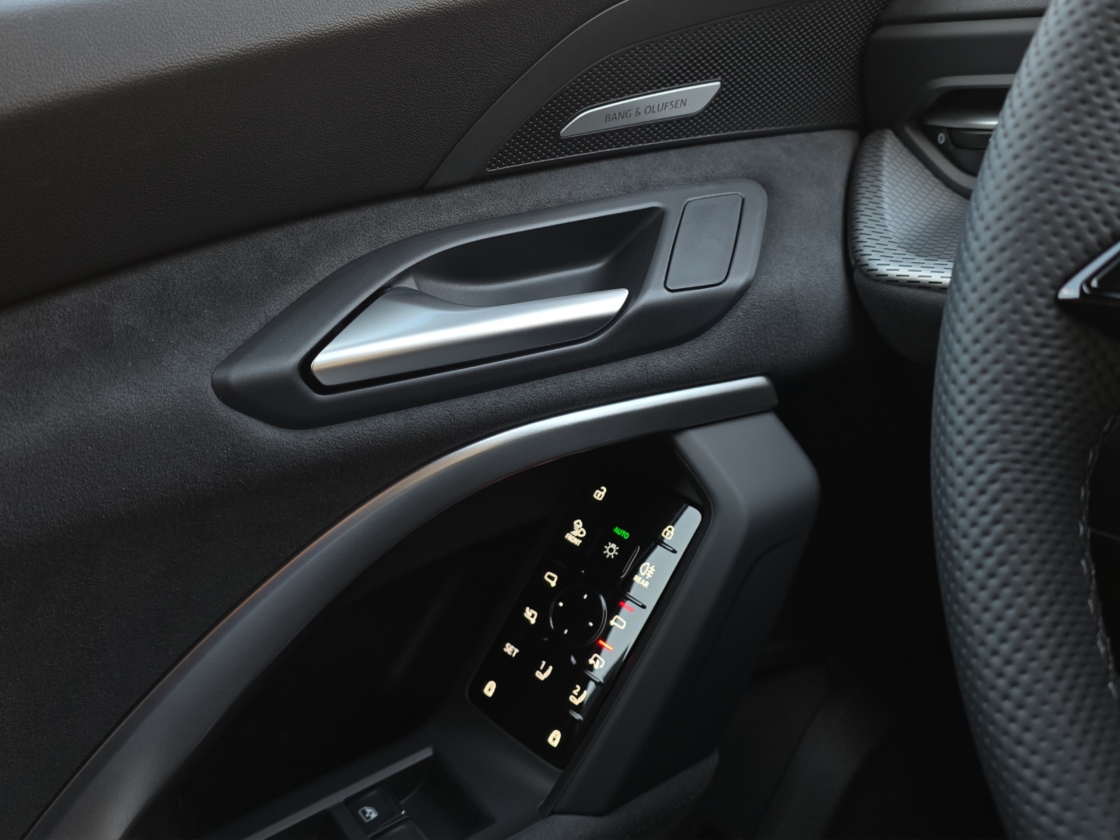 AUDI Q5 TFSI quatto 200 kW S-tronic-image-13