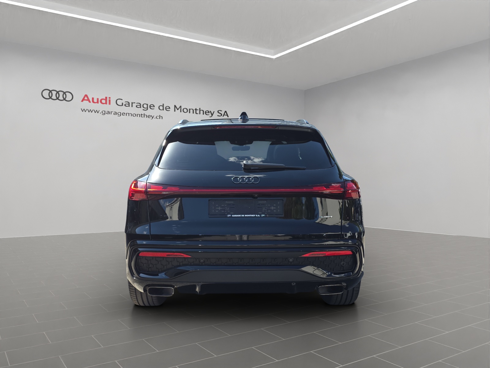 AUDI Q5 TFSI quatto 200 kW S-tronic-image-4