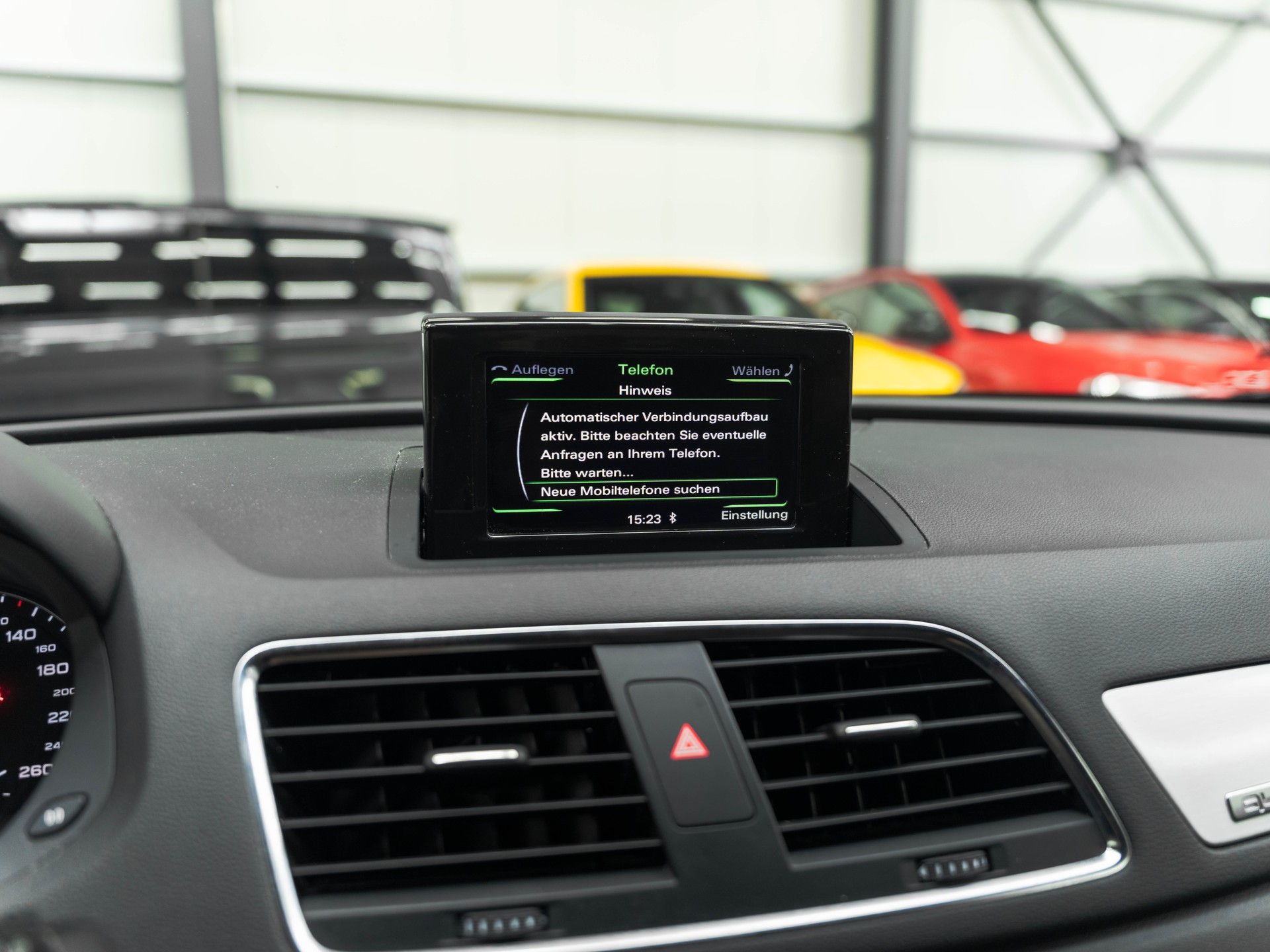 AUDI Q3 2.0 TDI quattro S-tronic-image-26