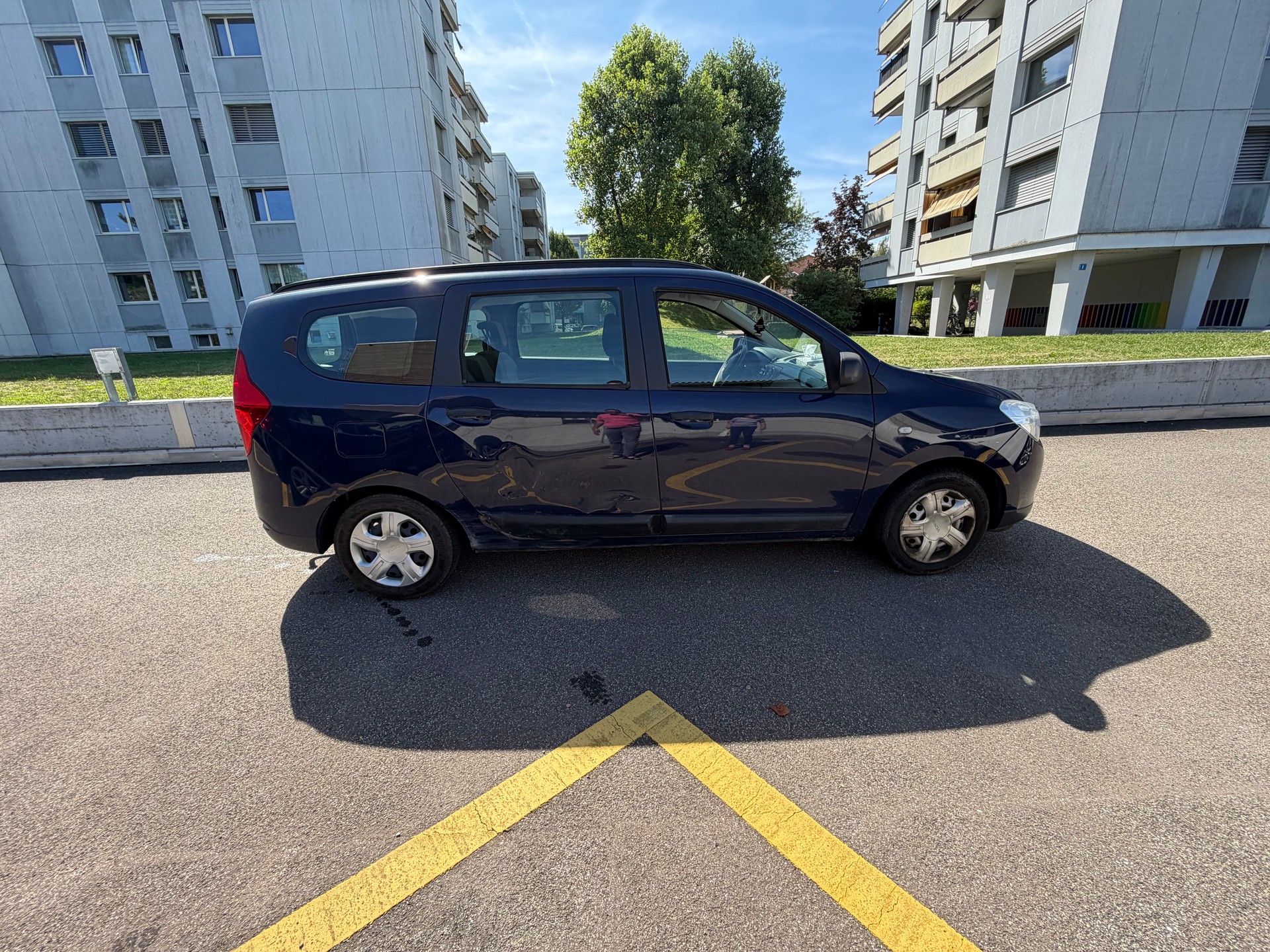DACIA Lodgy 1.6 Ambiance-image-1