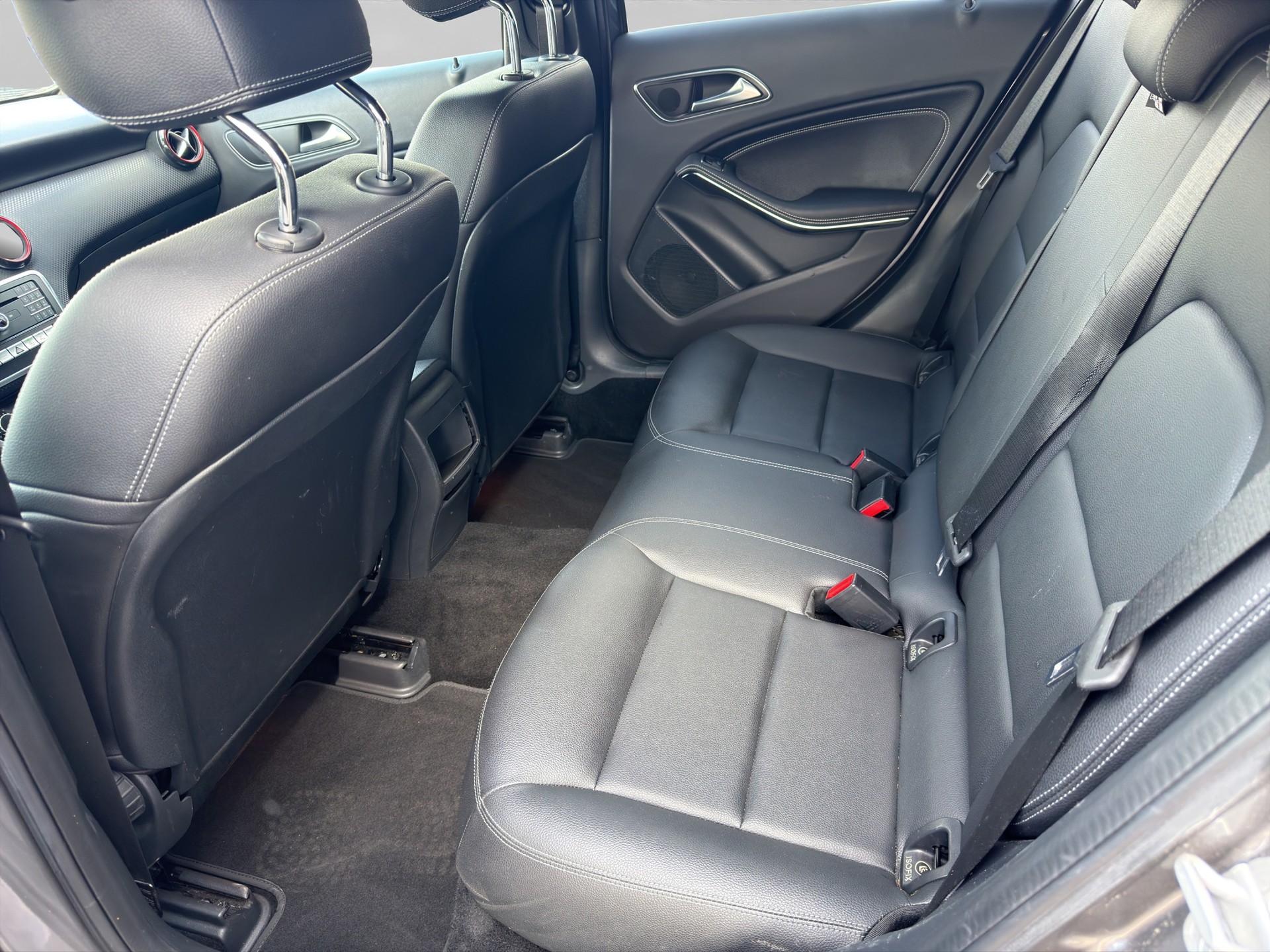 MERCEDES-BENZ A 180 Urban-image-12