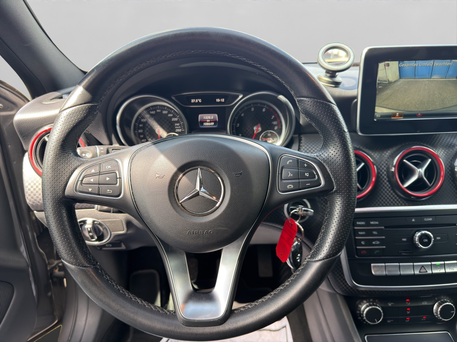MERCEDES-BENZ A 180 Urban-image-11