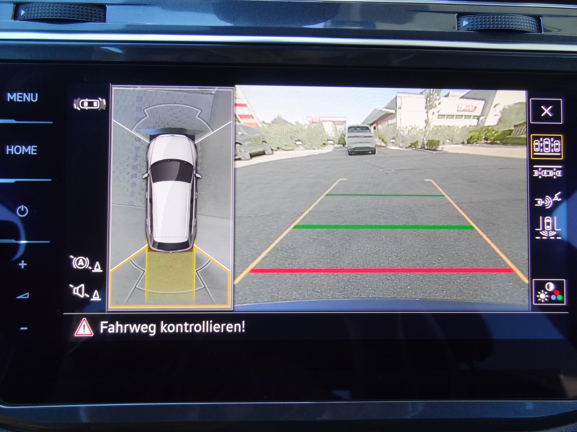 VW Tiguan Allspace 2.0 TDI SCR R-Line 4Motion DSG-image-23