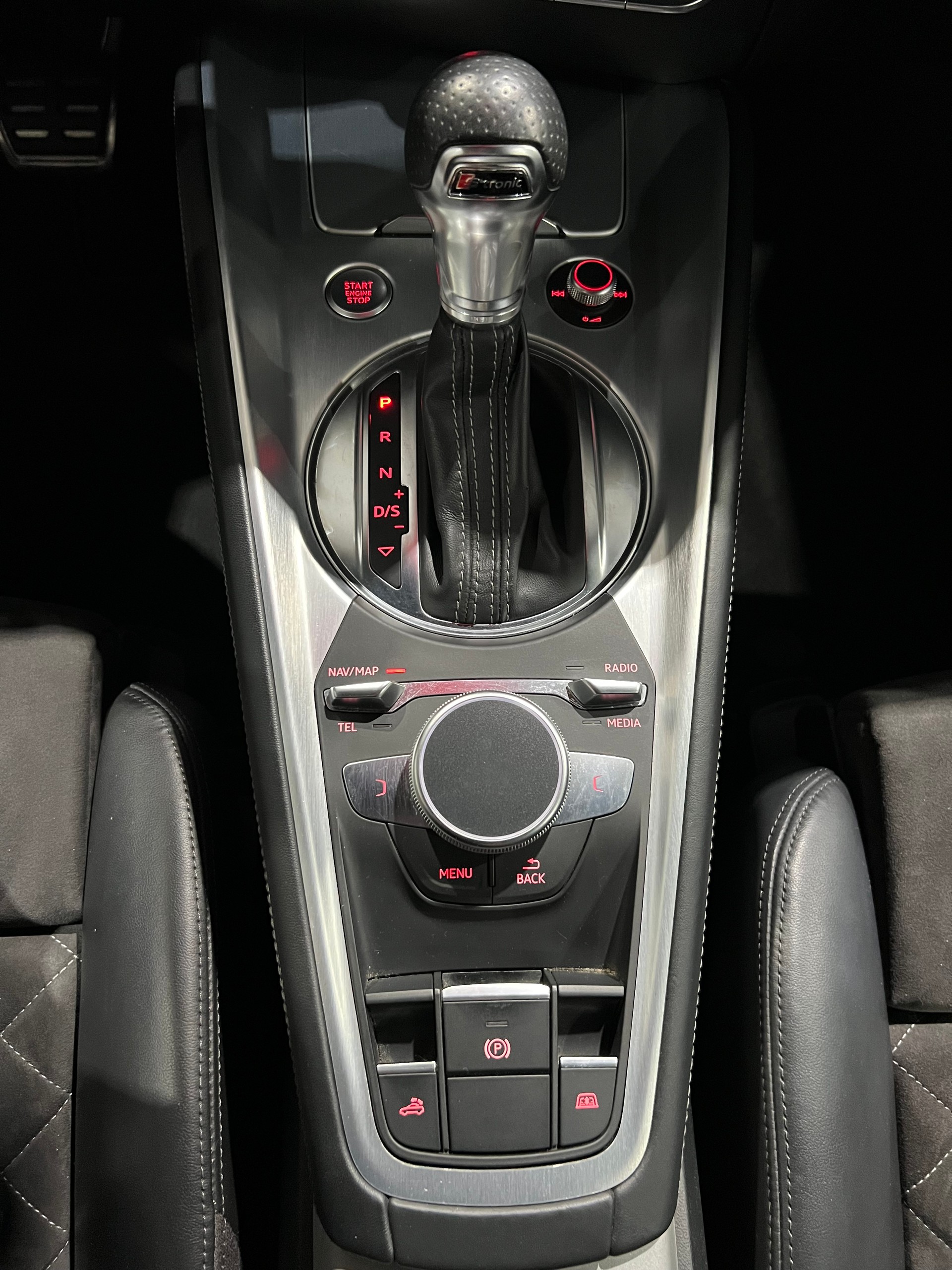 AUDI TT Roadster 2.0 TFSI qu**Matrix,S-Sportsitze.Nackenheizung,B&O,Frisch ab MFK**-image-10