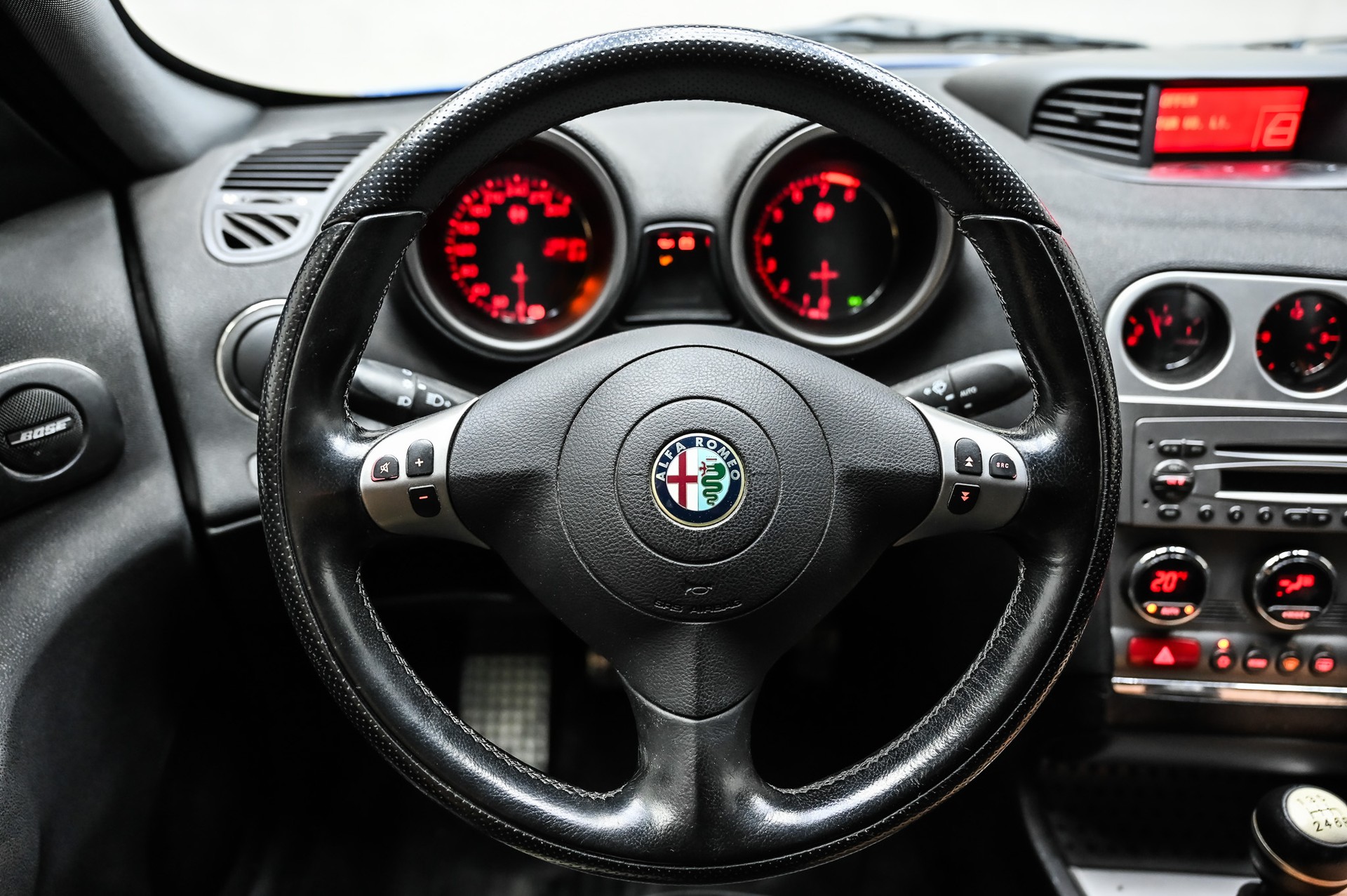 ALFA ROMEO 156 3.2 V6 24V GTA-image-19
