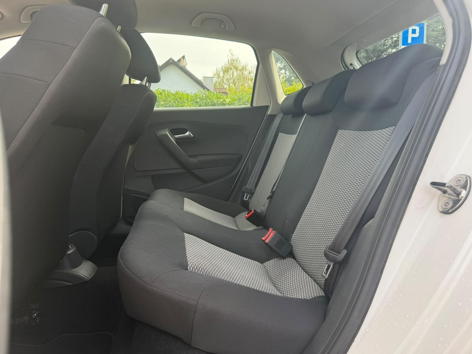 VW Polo 1.2 6V Trendline-image-17