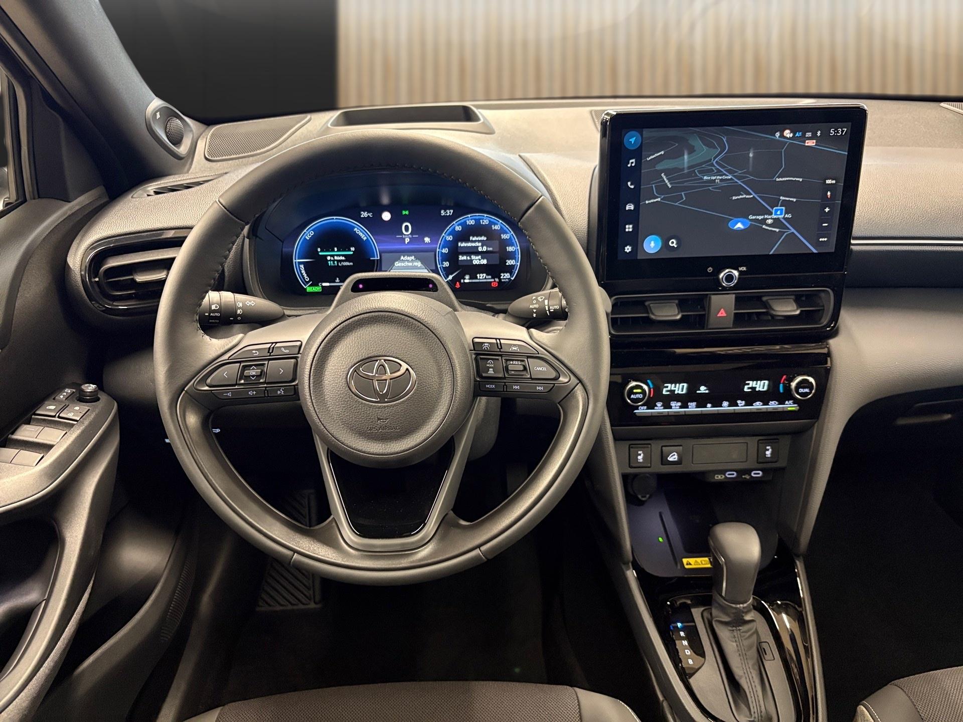 TOYOTA Yaris Cross 1.5 VVT-i HSD Premium AWD-i-image-12