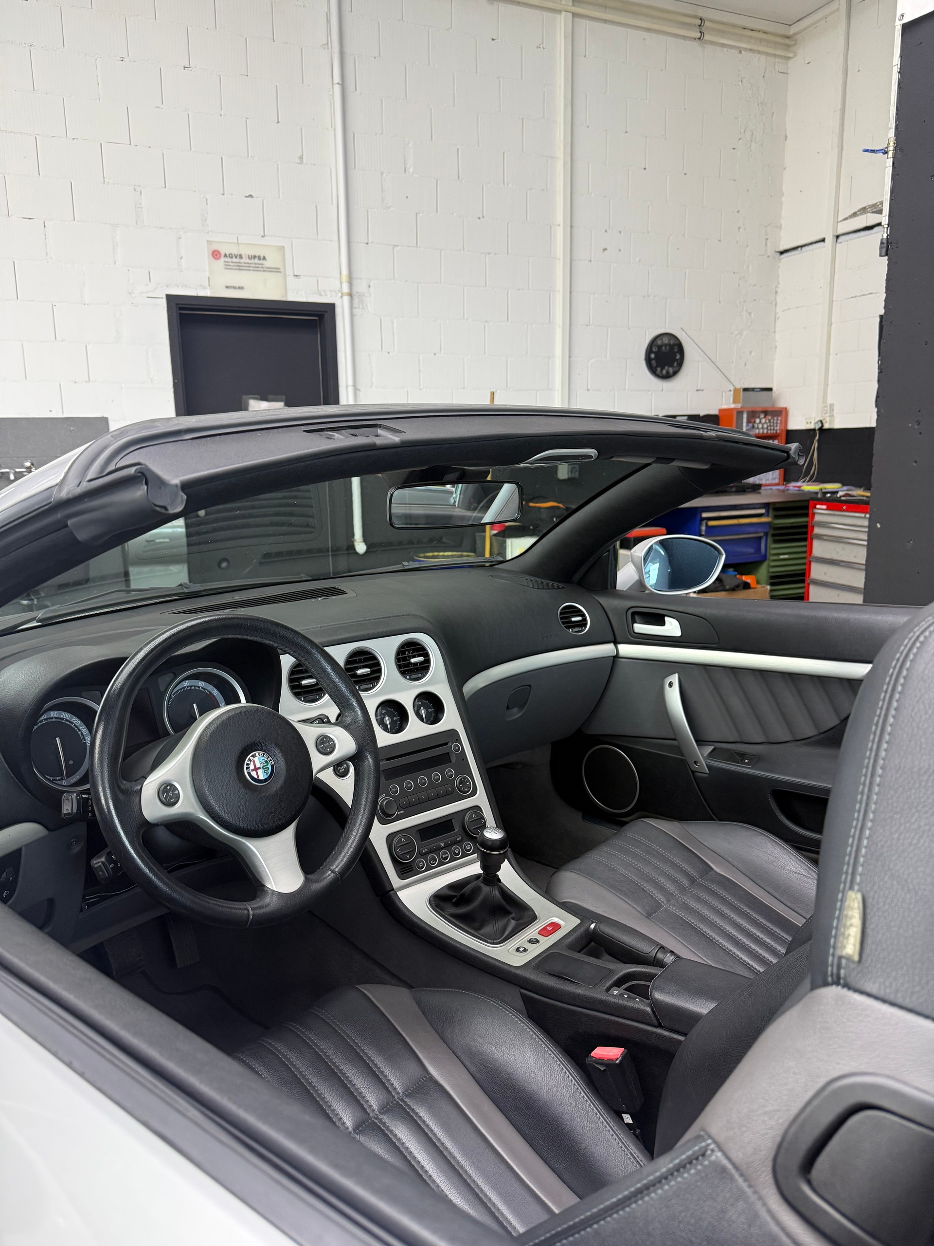 ALFA ROMEO Spider 2.2 JTS-image-12