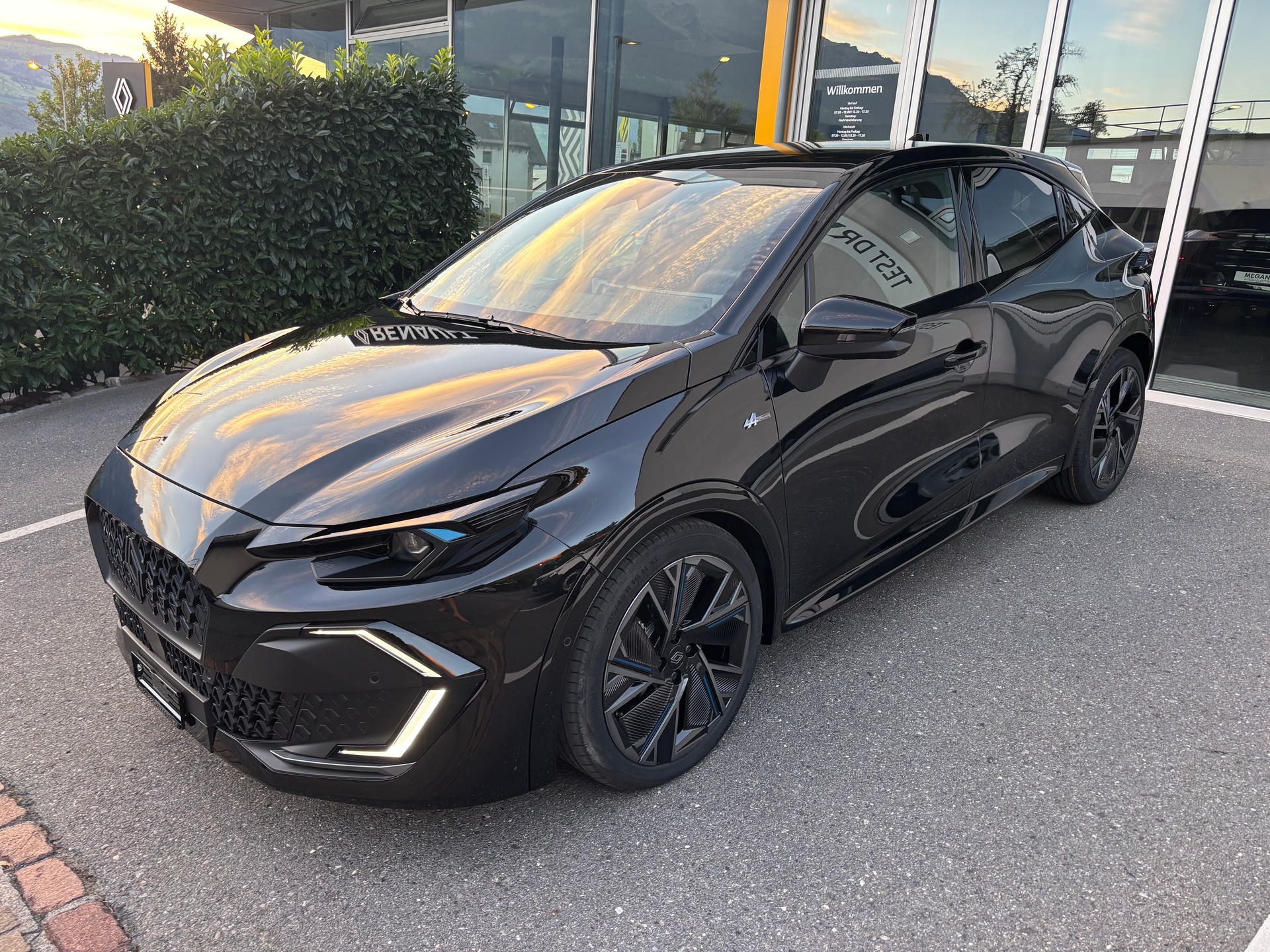 RENAULT Clio 1.8 E-Tech Esprit Alpine