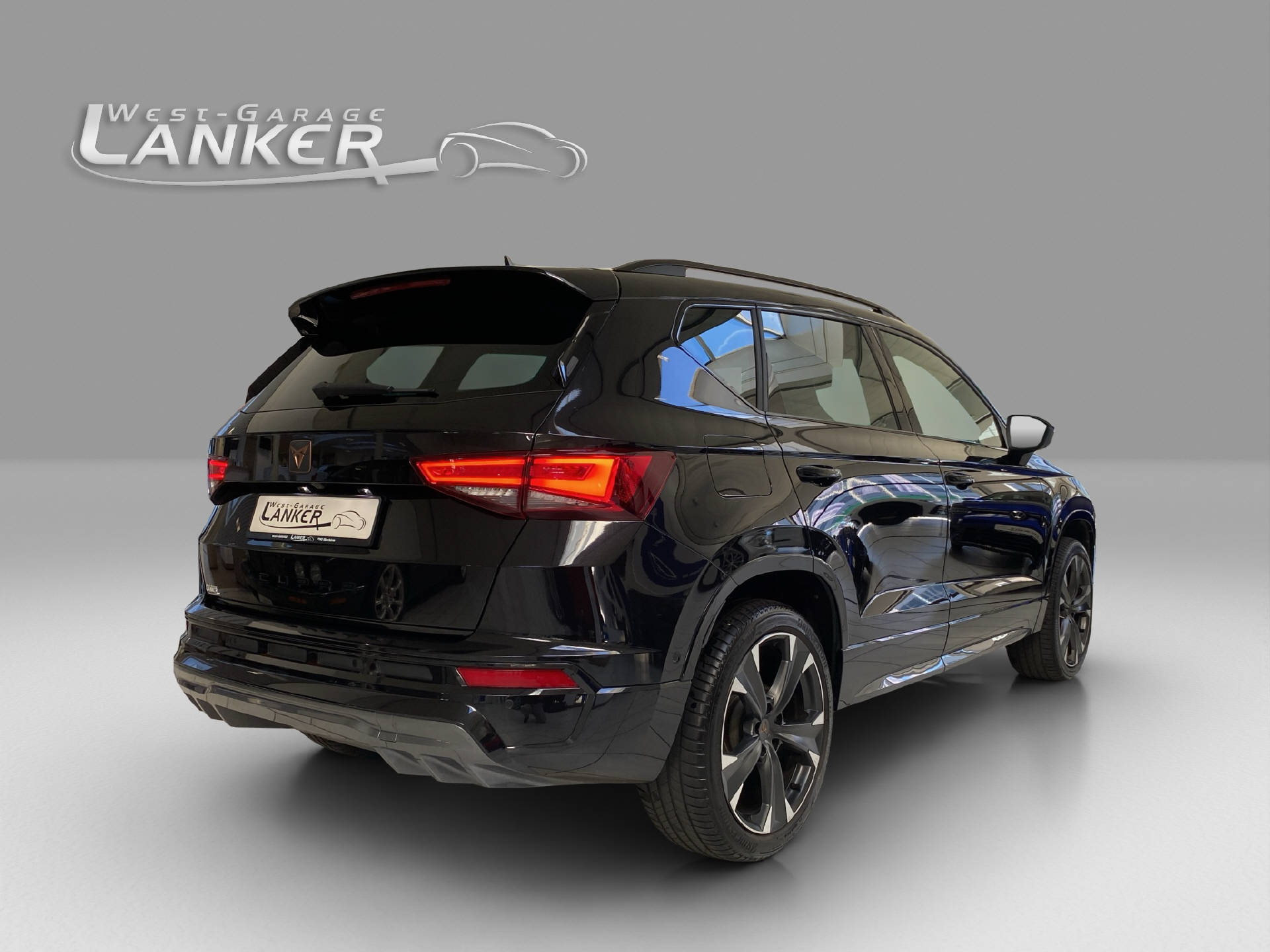 CUPRA Ateca 2.0 TSI Inicio 4Drive DSG-image-2