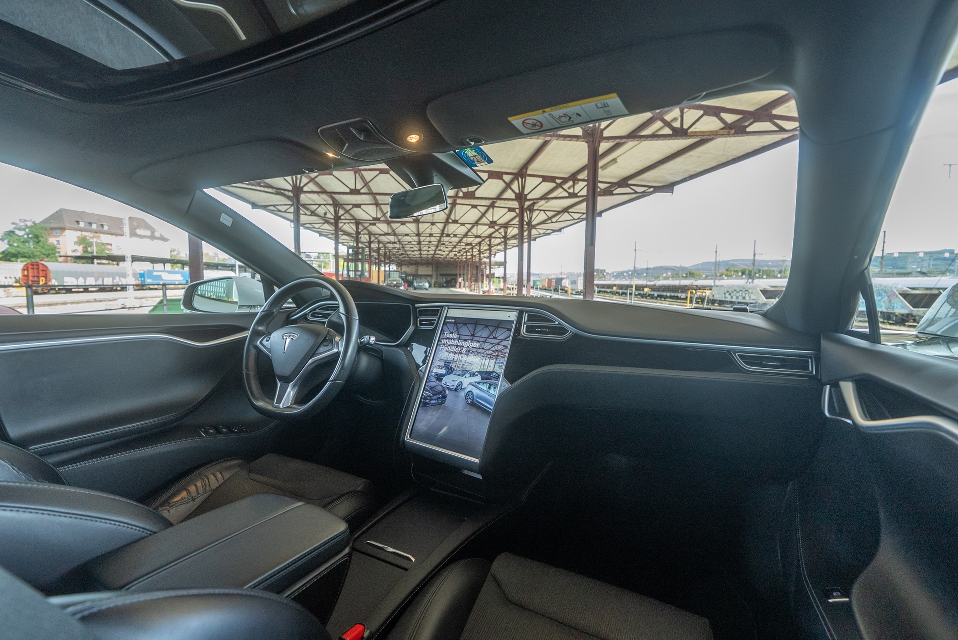TESLA Model S 75, neue HV-image-7