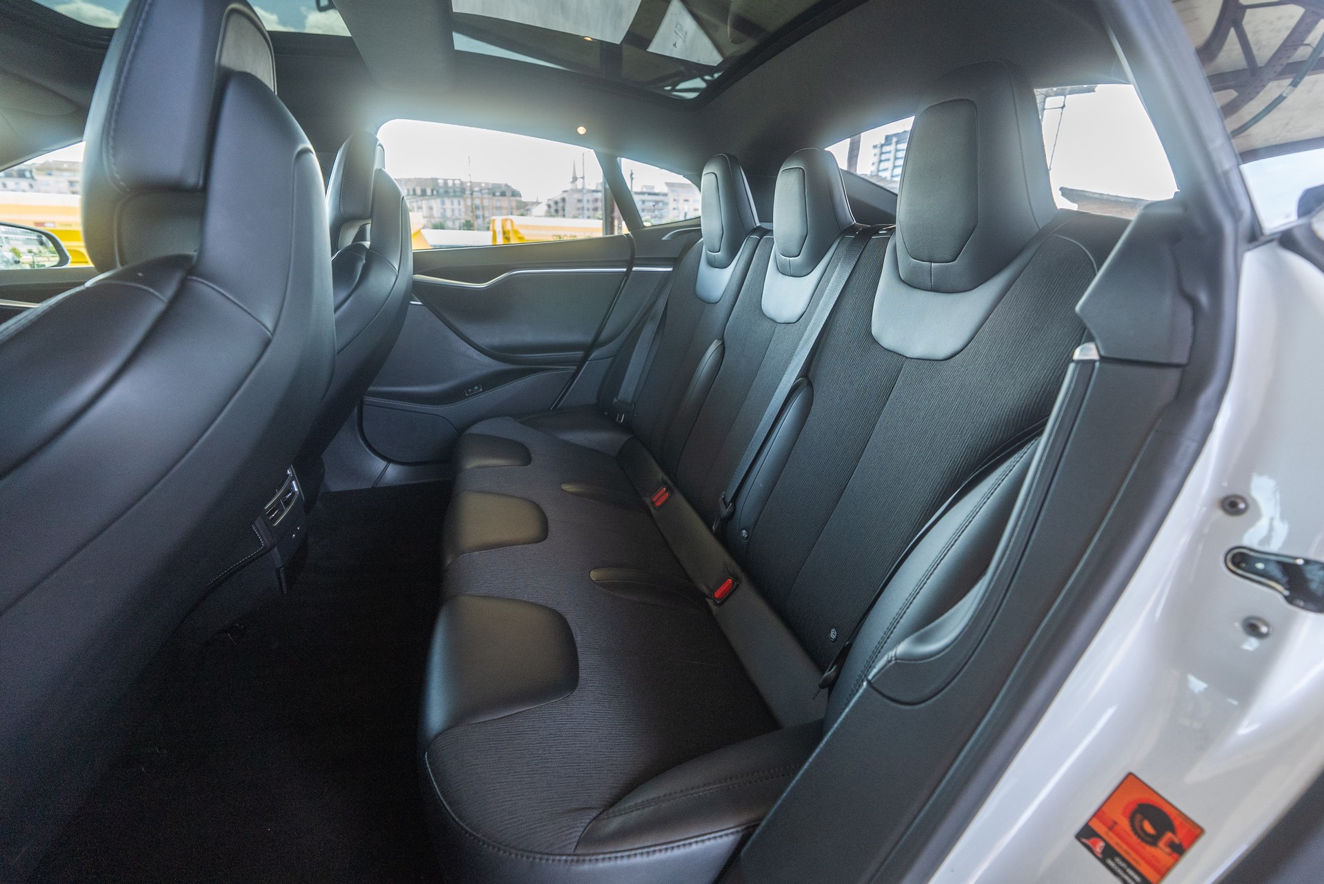 TESLA Model S 75, neue HV-image-8