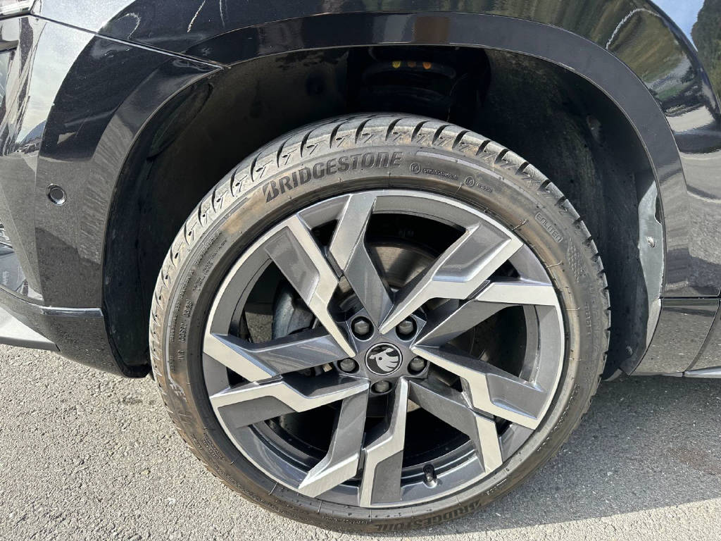 SKODA Karoq 2.0 TSI SportLine 4x4 DSG-image-8