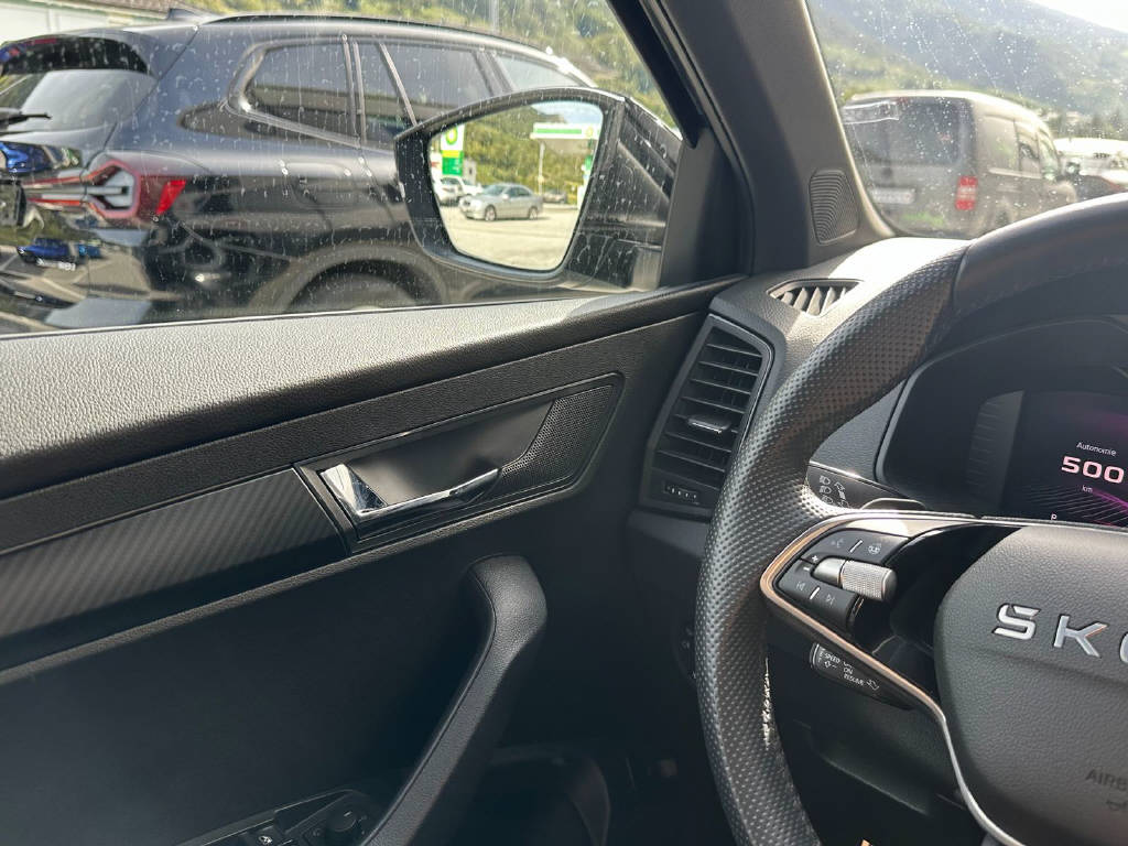 SKODA Karoq 2.0 TSI SportLine 4x4 DSG-image-13