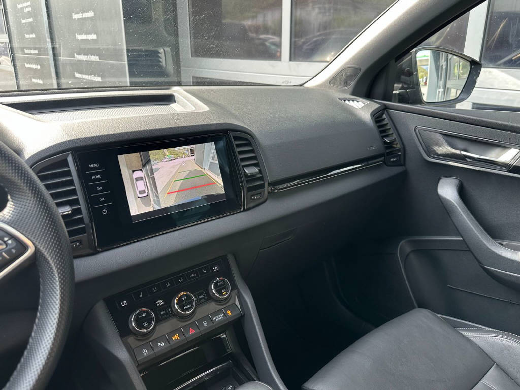 SKODA Karoq 2.0 TSI SportLine 4x4 DSG-image-14