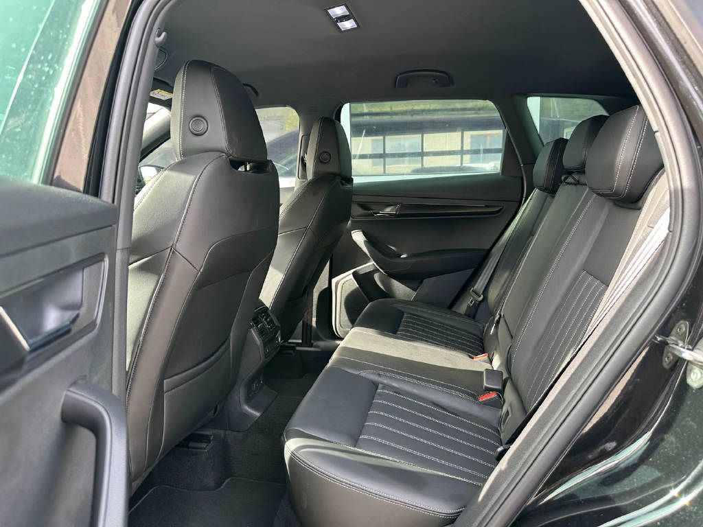 SKODA Karoq 2.0 TSI SportLine 4x4 DSG-image-7