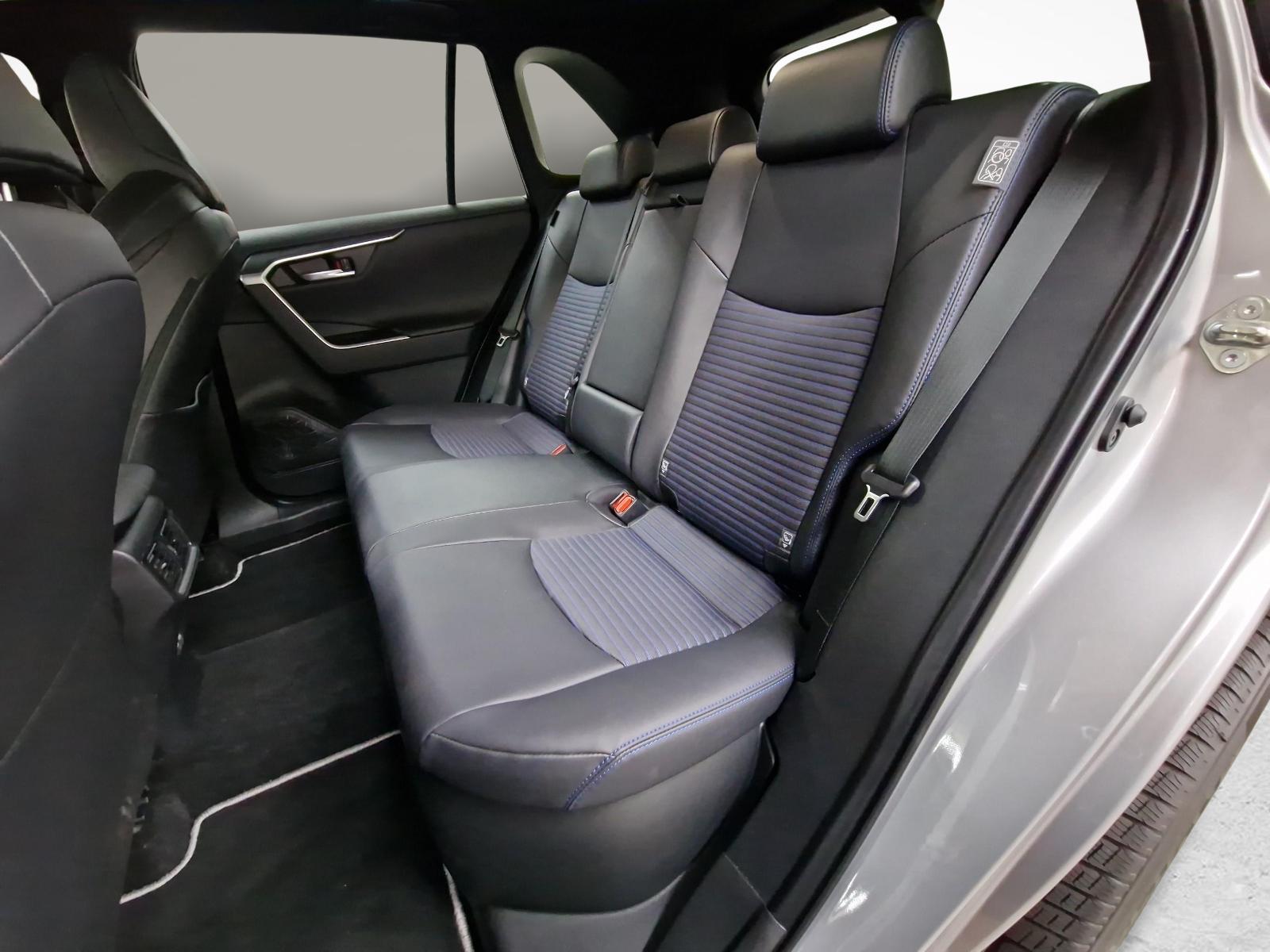TOYOTA RAV4 2.5 HEV Style-image-10