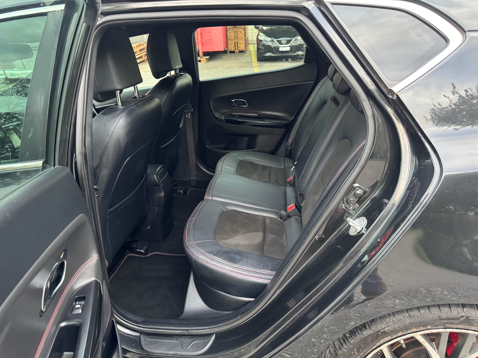KIA Cee'd 1.6 GDi Turbo GT-image-15