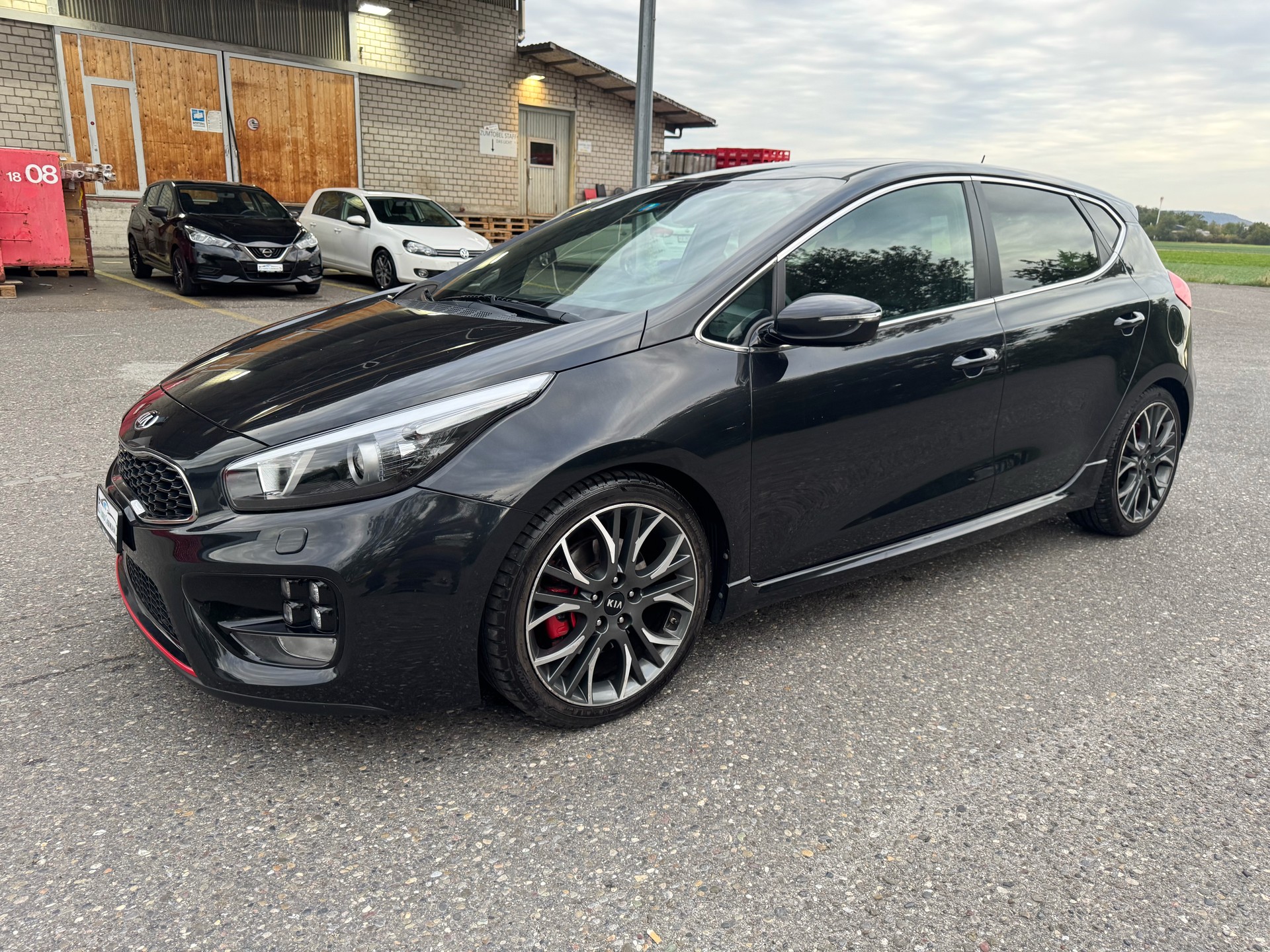 KIA Cee'd 1.6 GDi Turbo GT-image-2