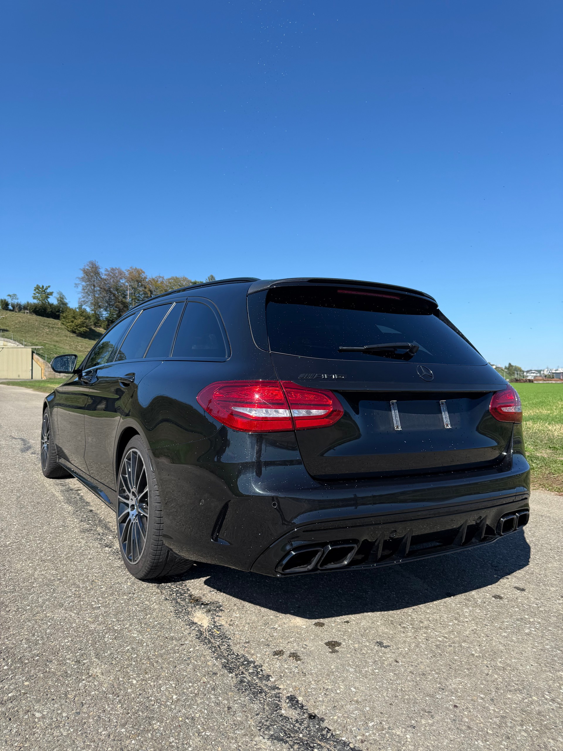 MERCEDES-BENZ C 43 AMG 4matic-image-1