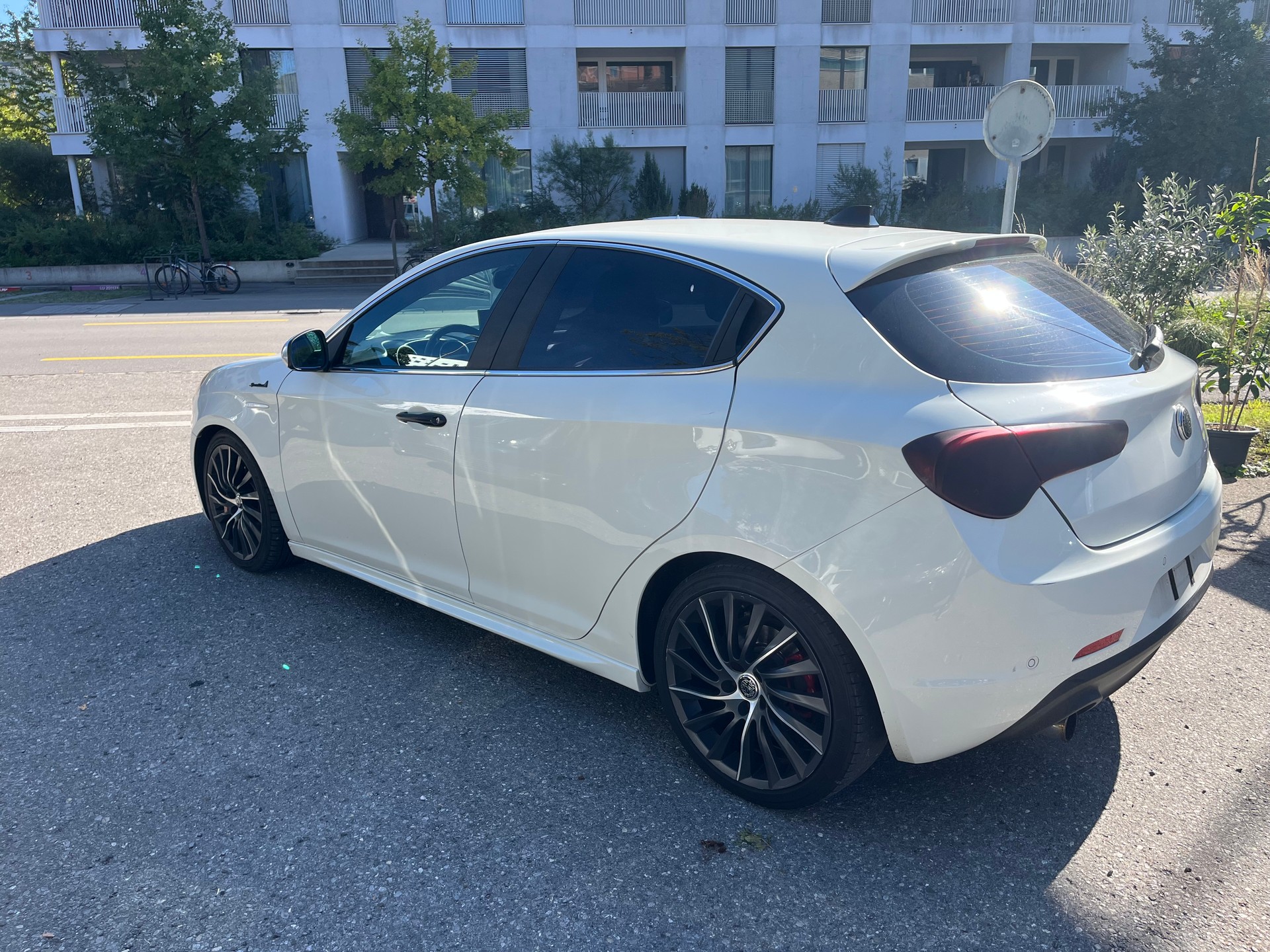 ALFA ROMEO Giulietta 1.4 MultiAir Veloce TCT-image-2