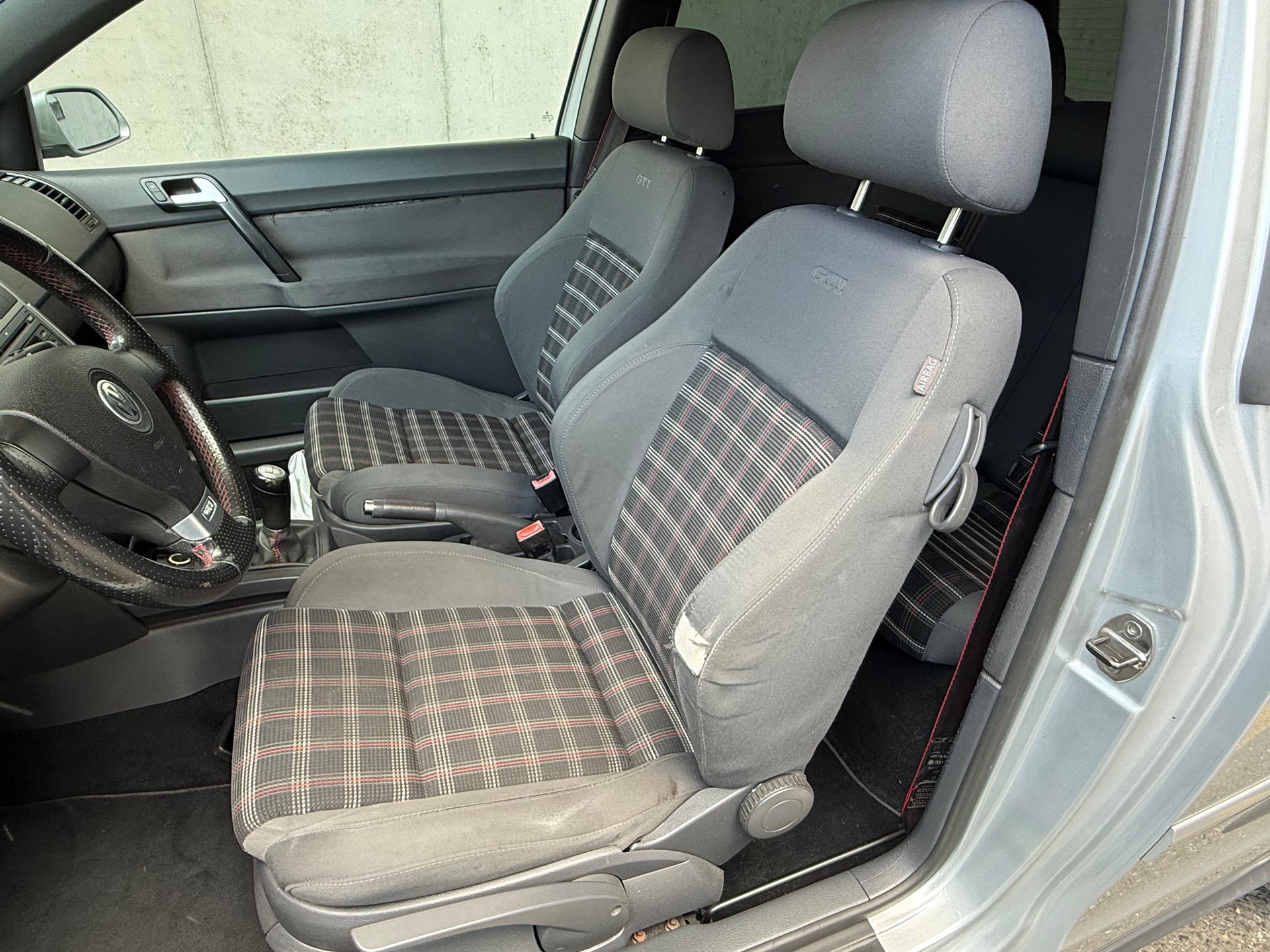 VW Polo 1.8 20V Turbo GTI-image-7
