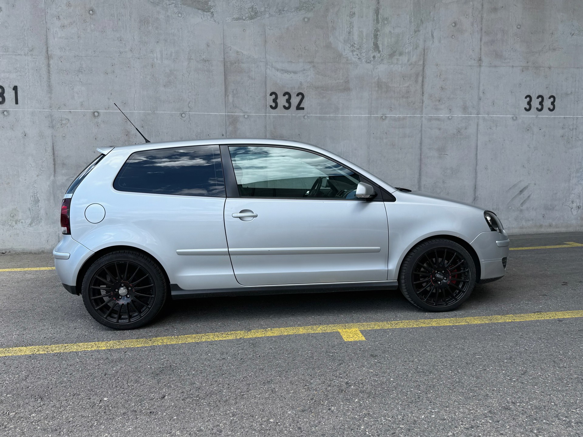 VW Polo 1.8 20V Turbo GTI-image-1